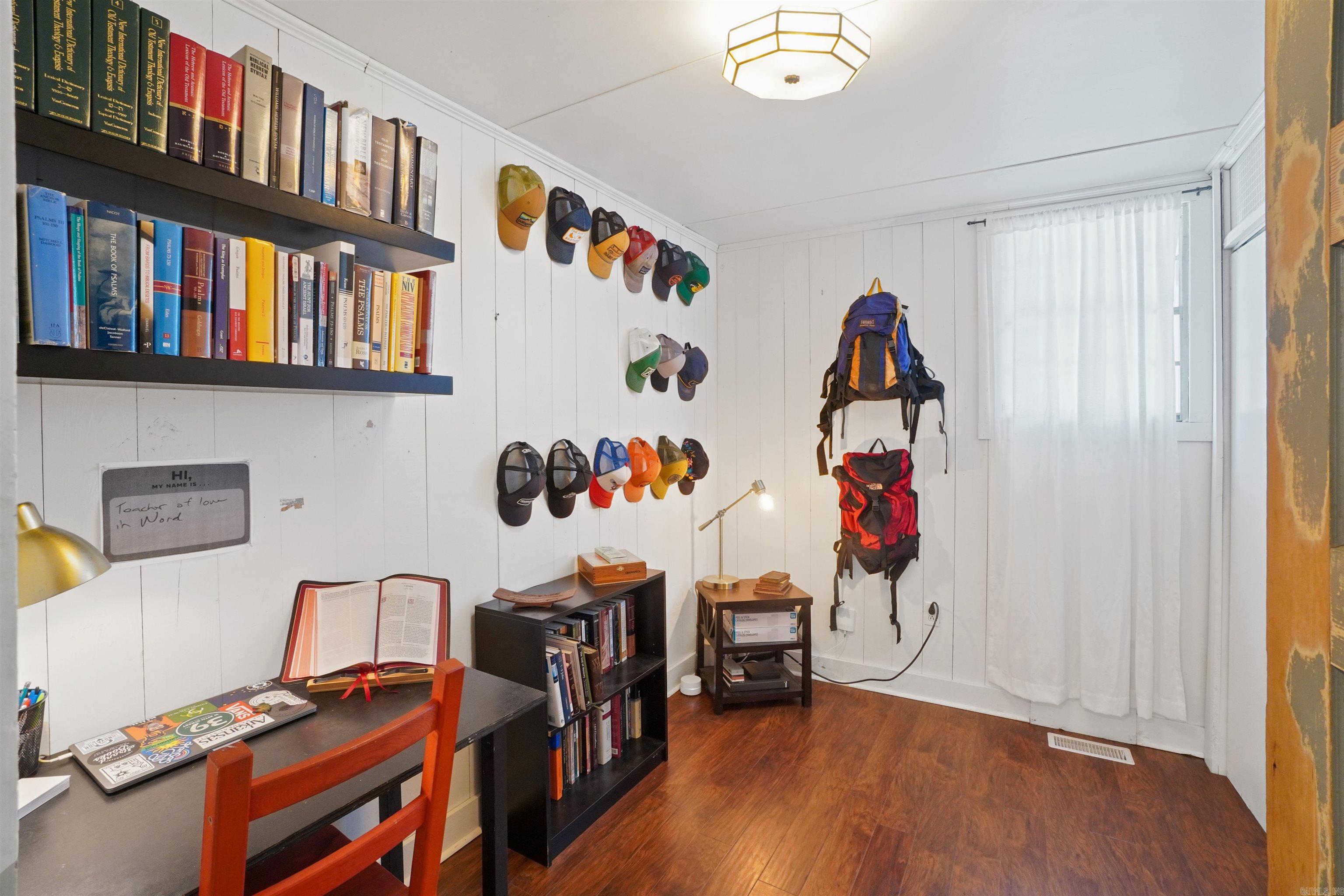 1926 Caldwell Street