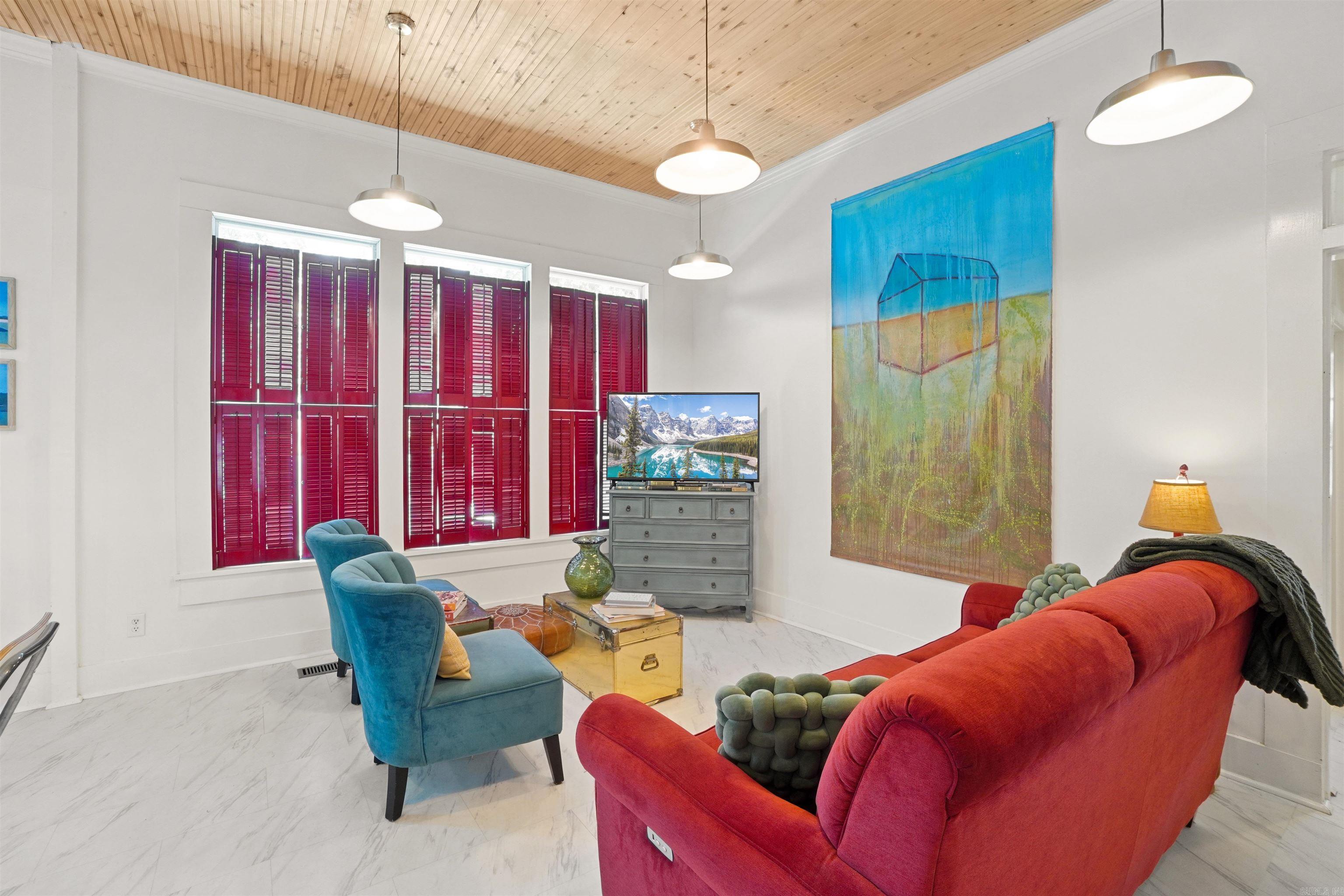 1926 Caldwell Street