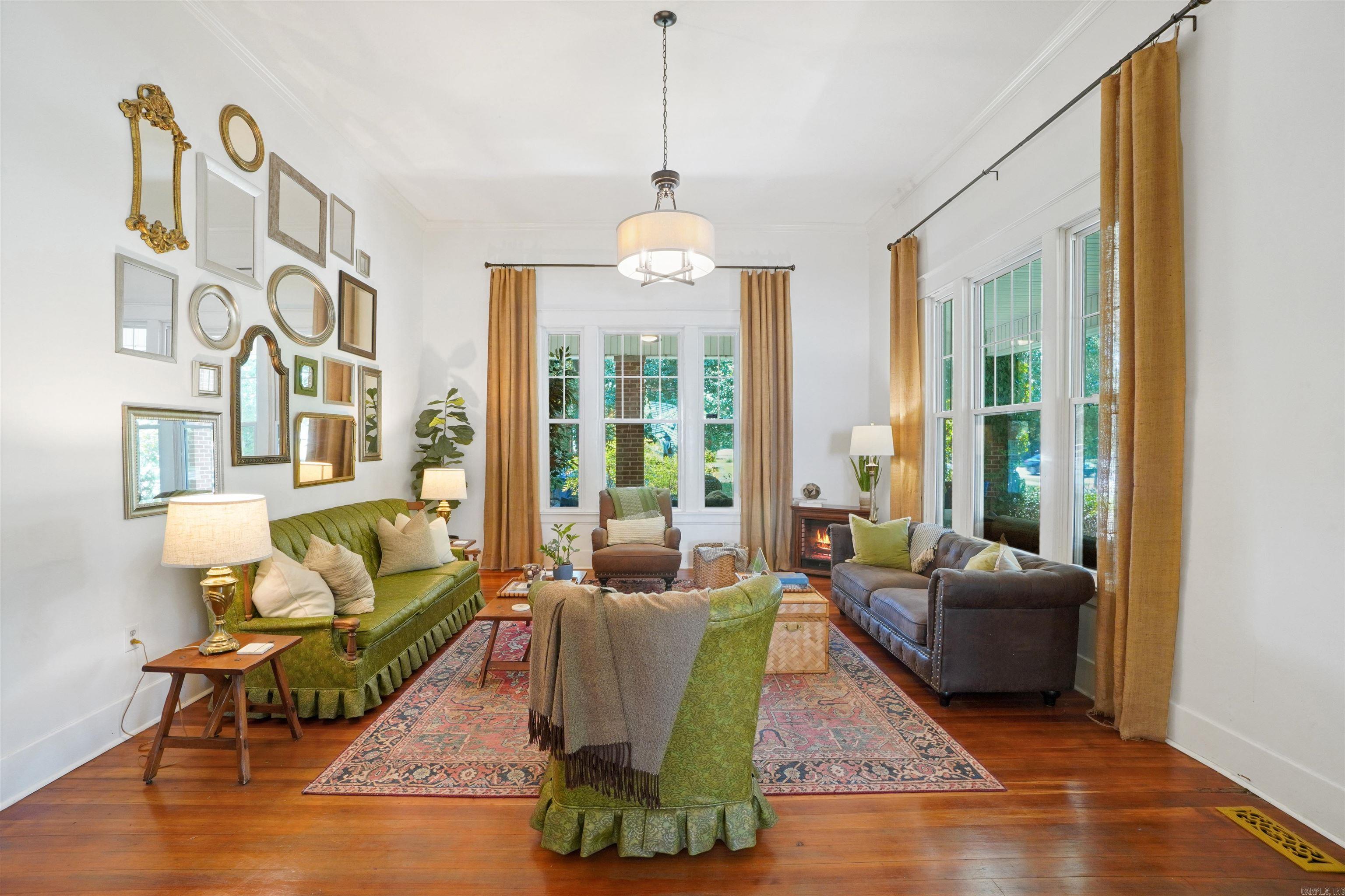 1926 Caldwell Street