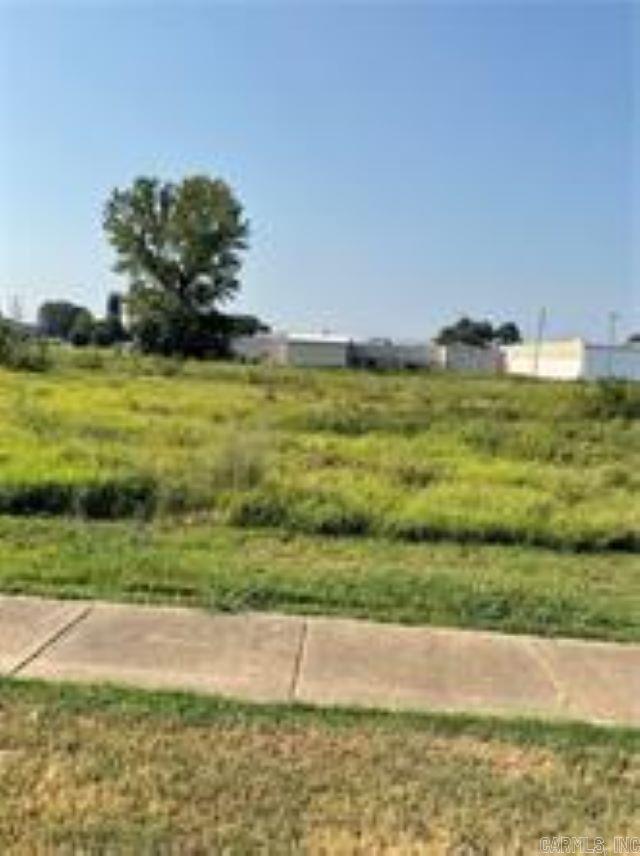Lot 29 E C
