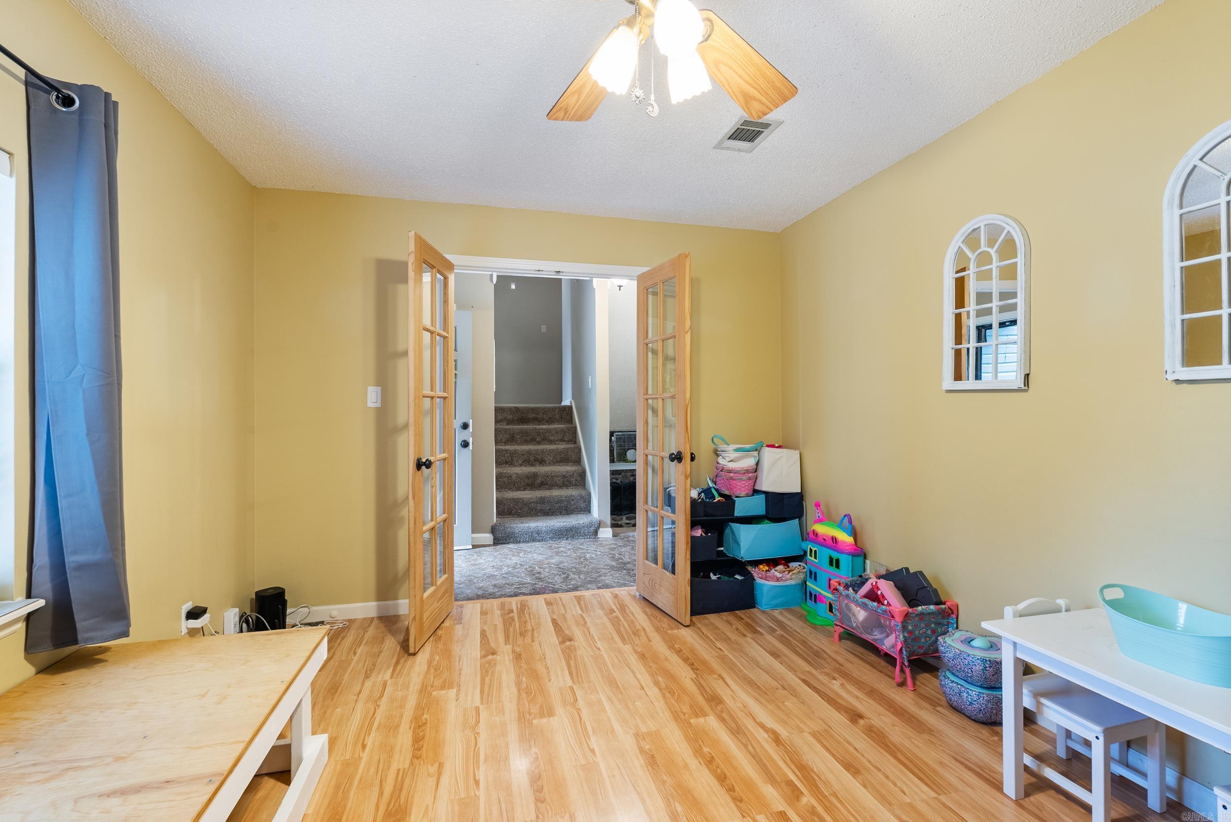 16 Rockledge Place