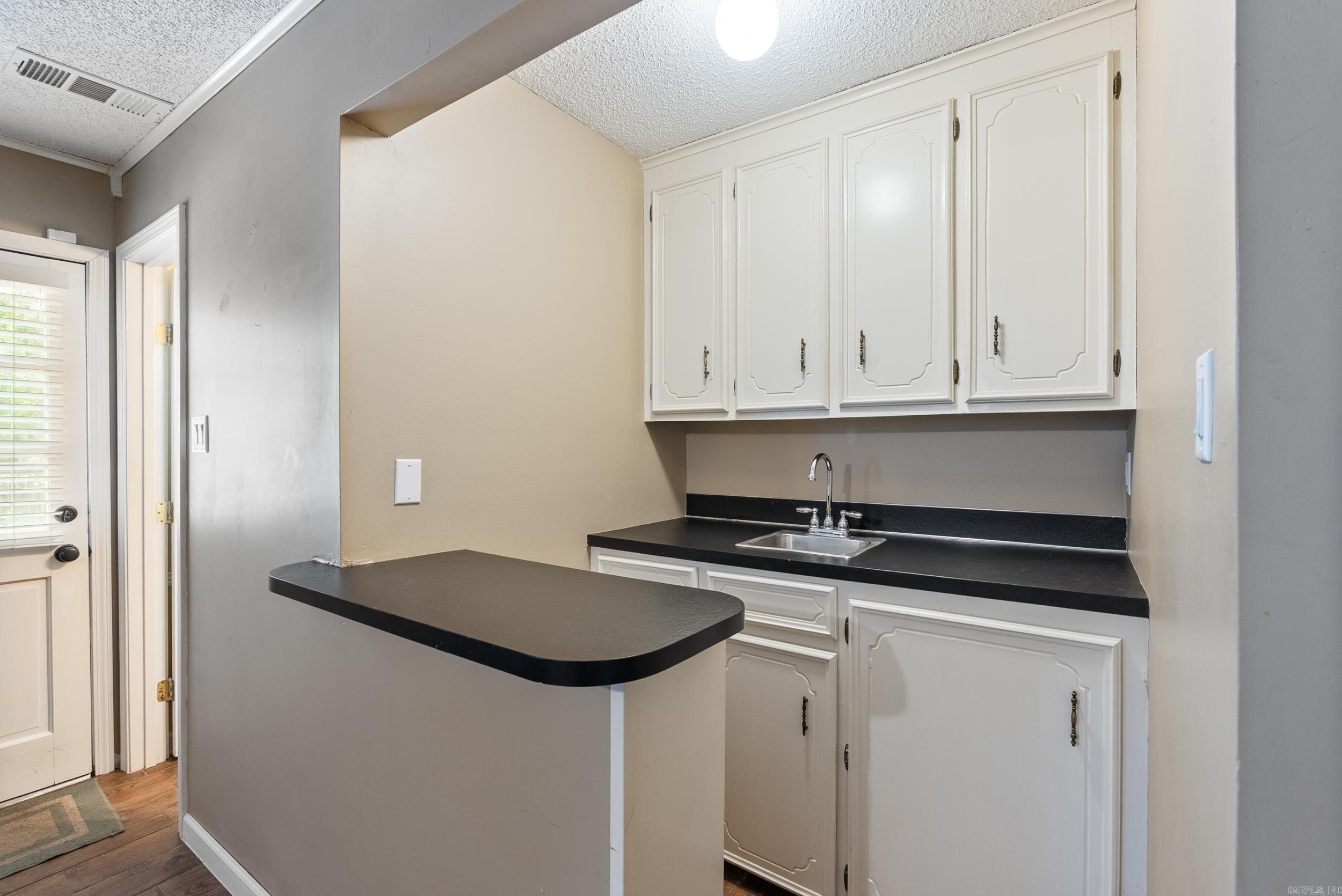 16 Rockledge Place