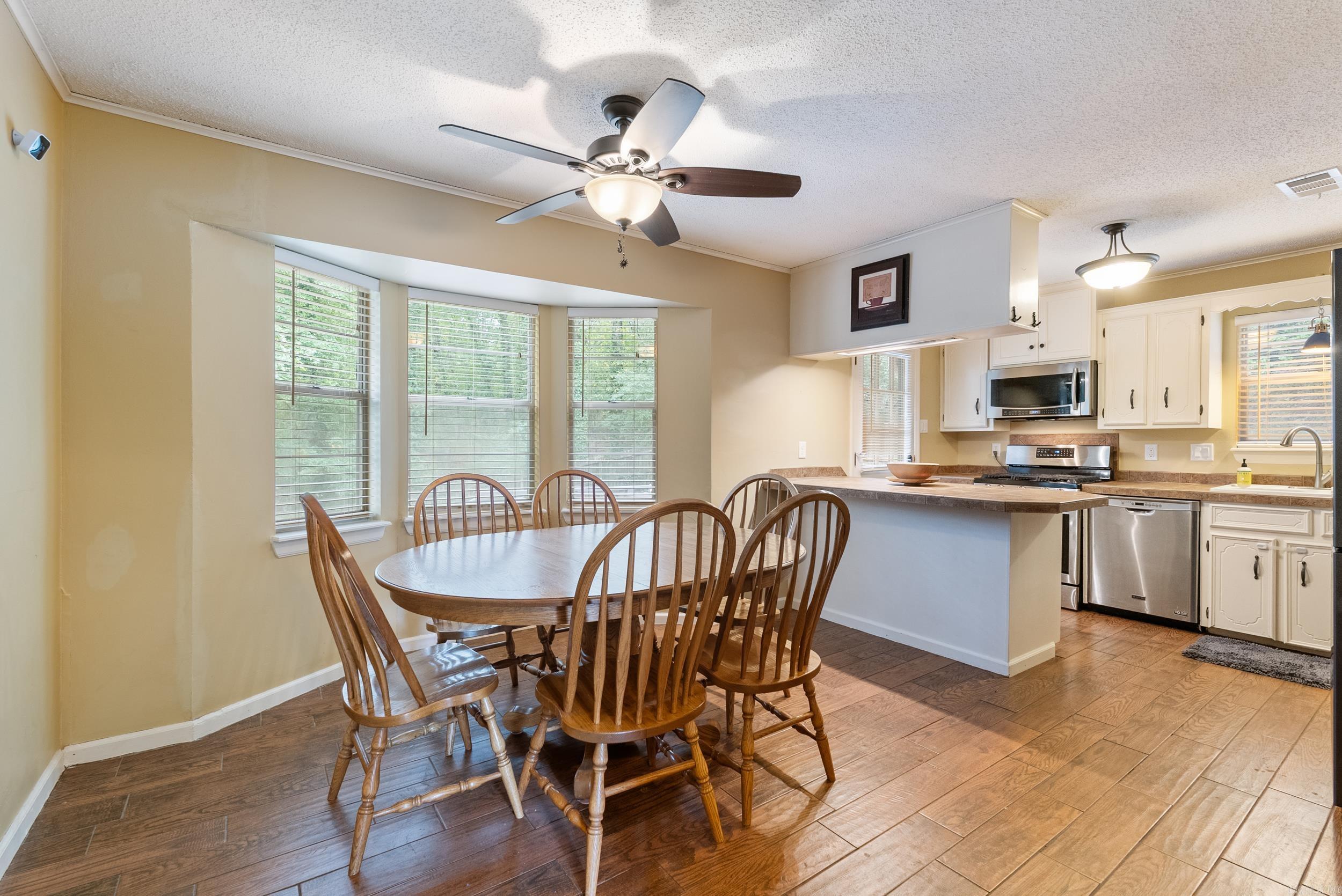 16 Rockledge Place