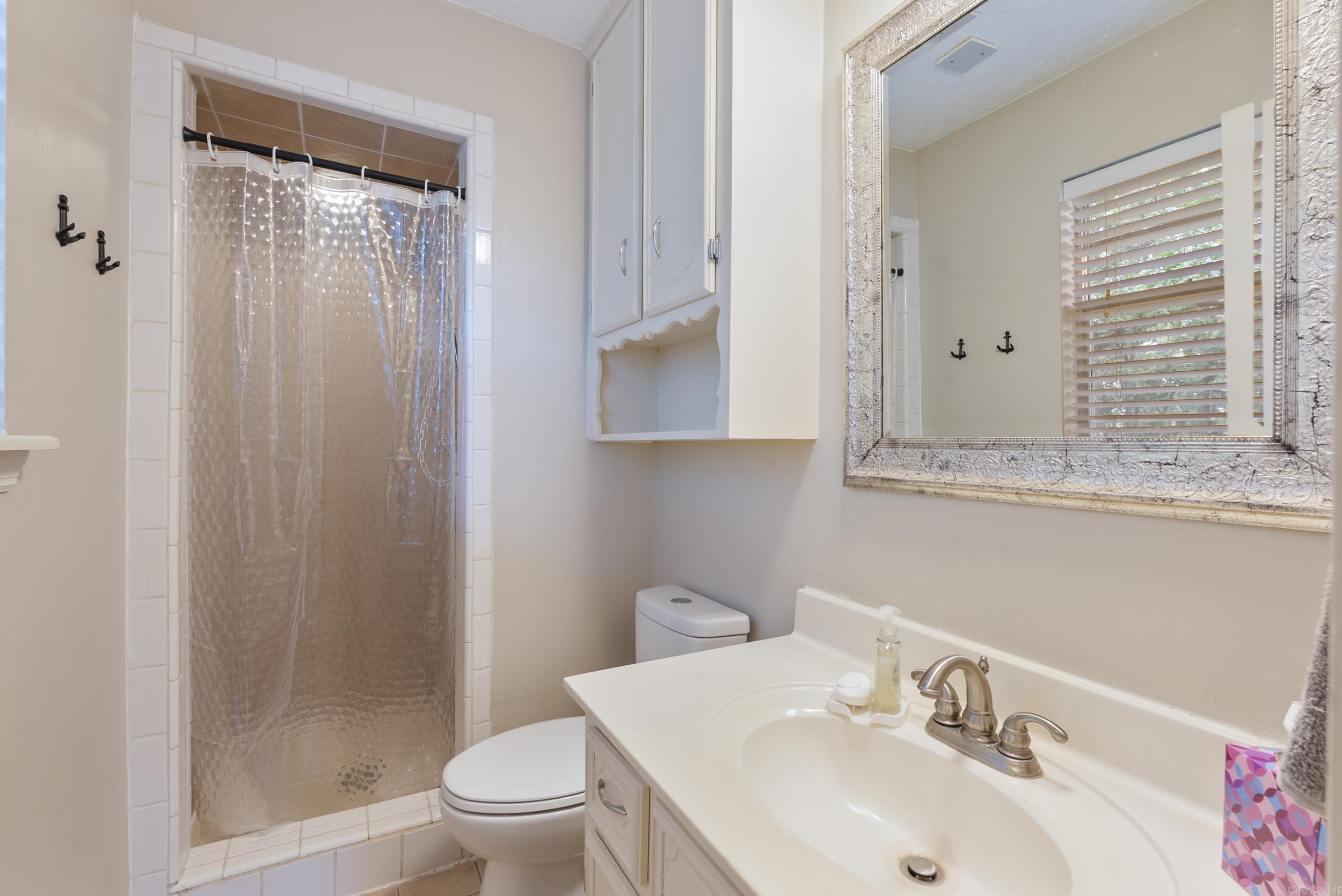 16 Rockledge Place