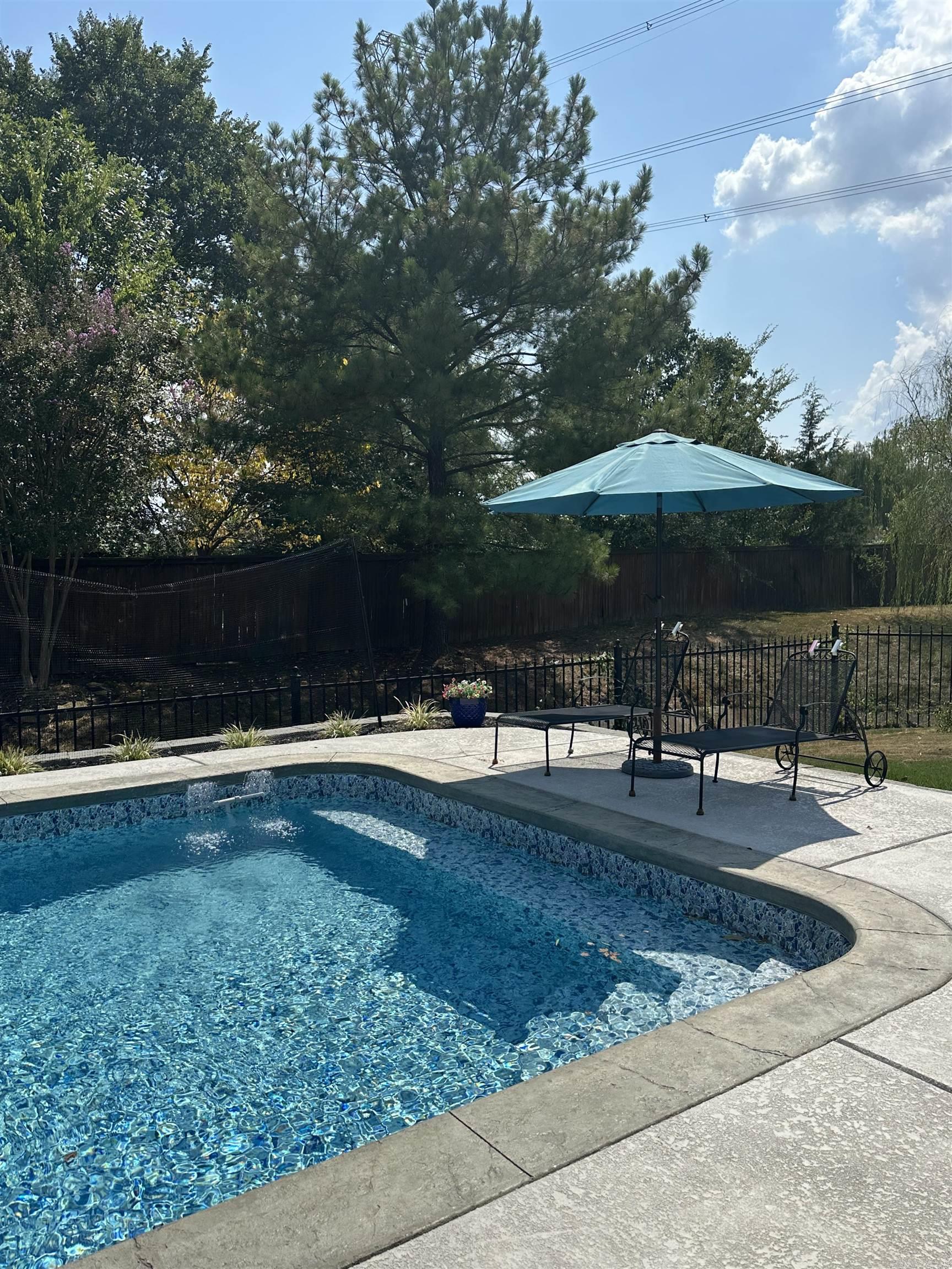 5005 Quarry Dr