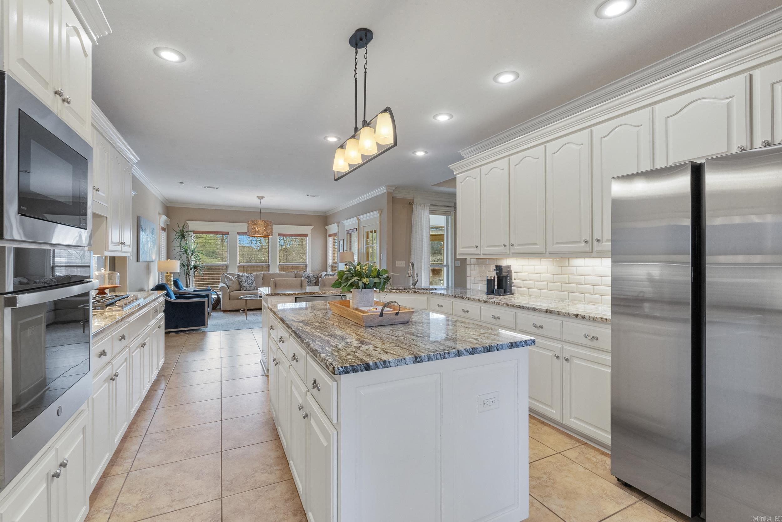 5005 Quarry Dr