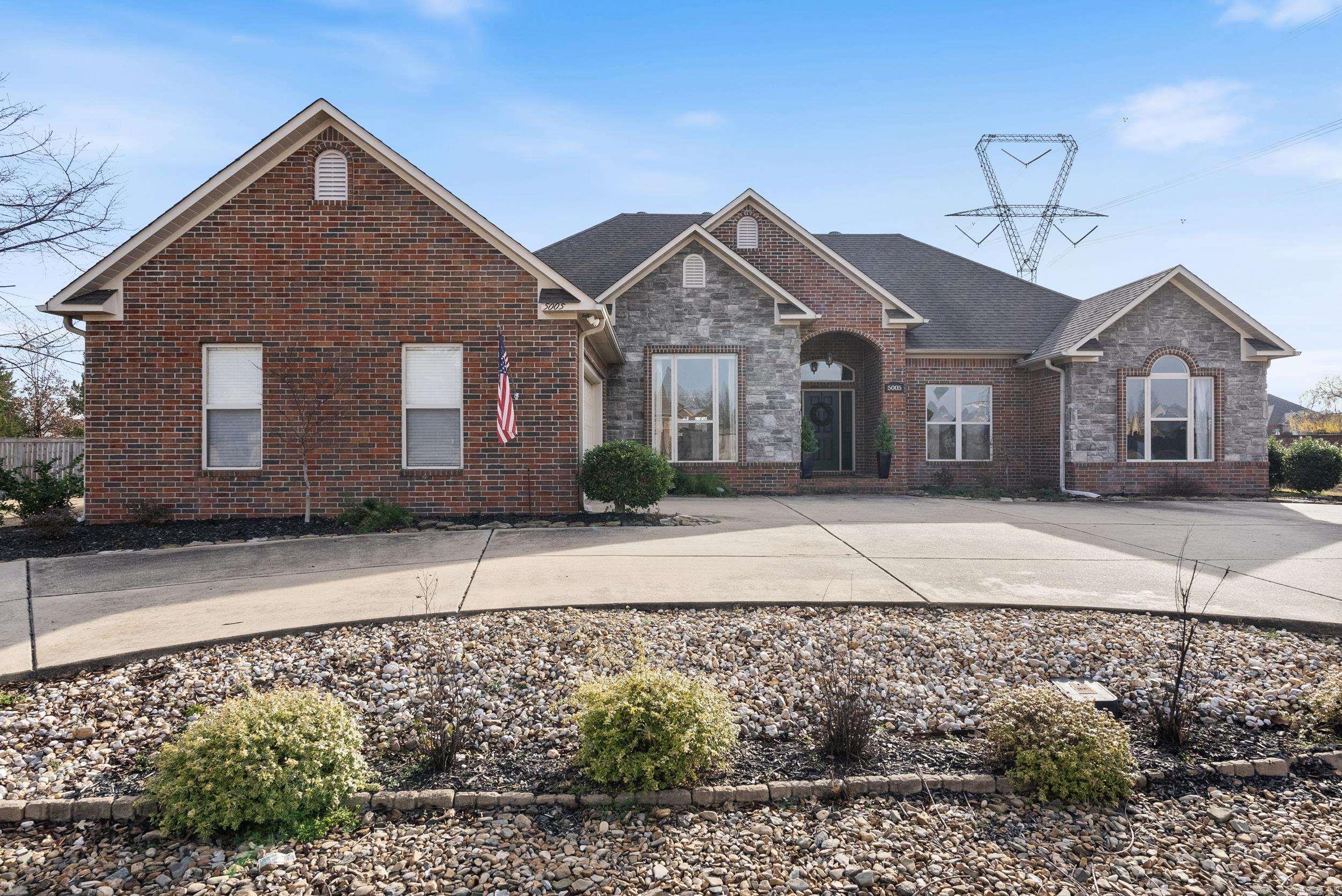 5005 Quarry Dr