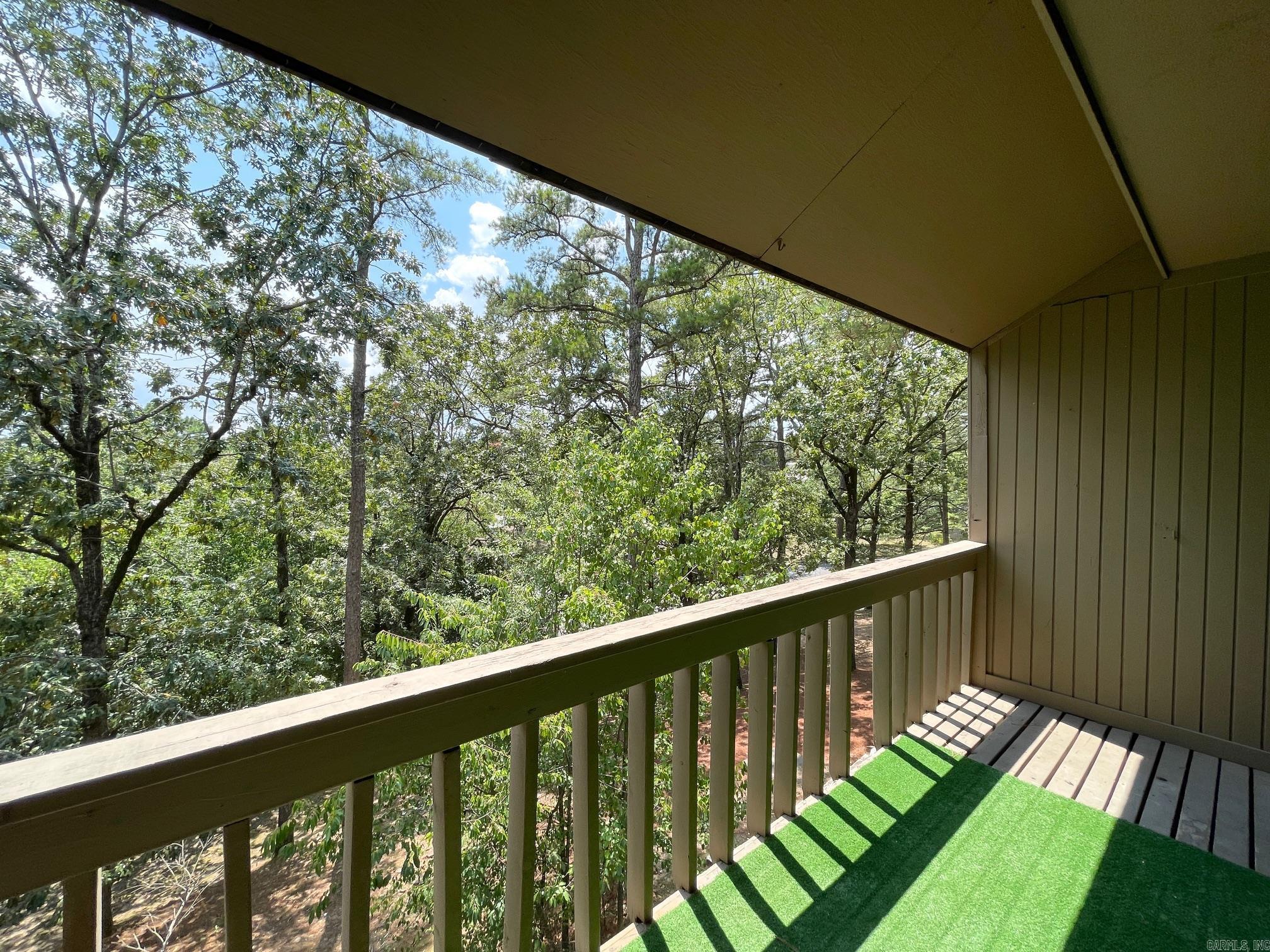 1201 N Pierce Street Unit: 10
