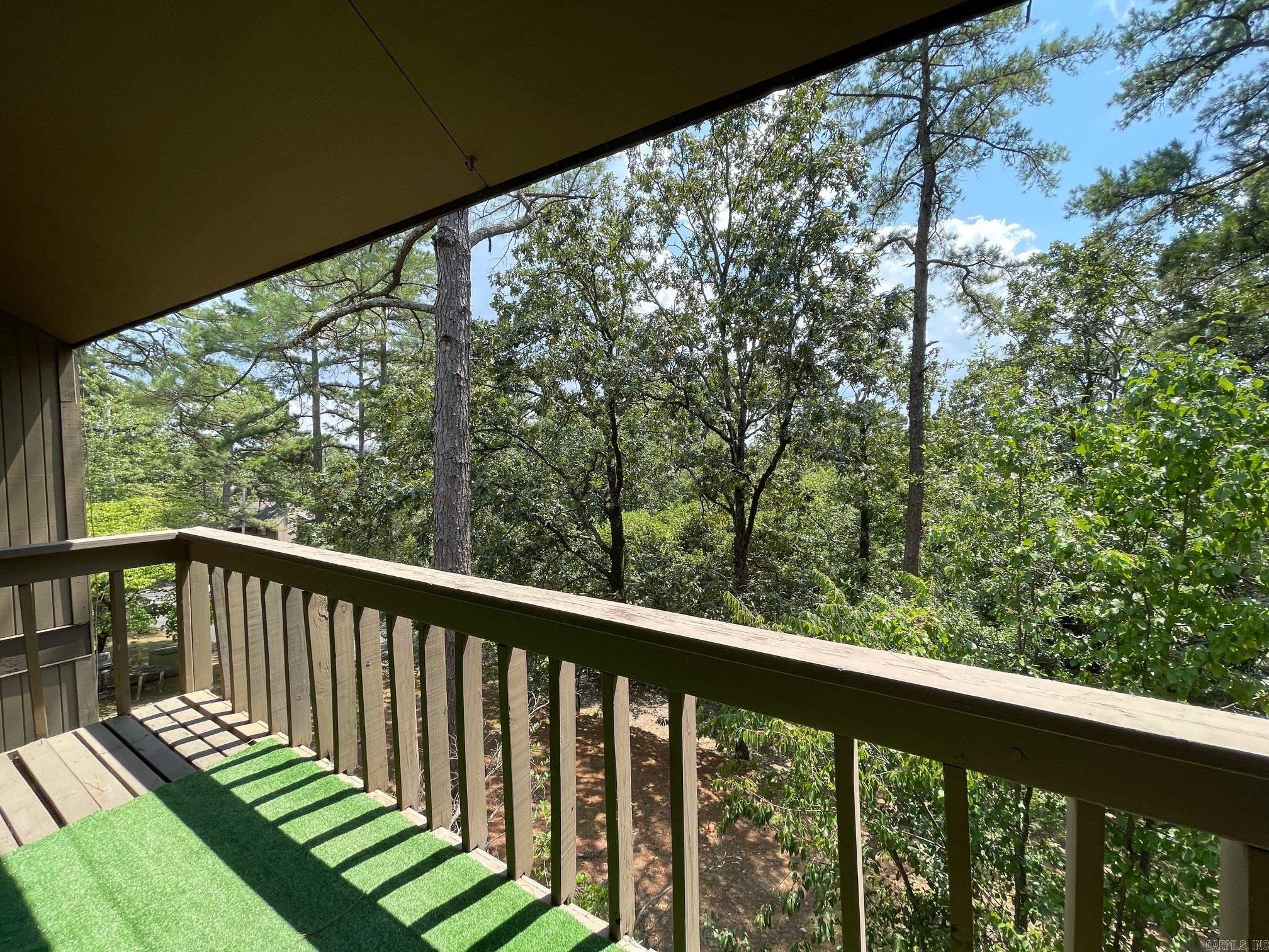 1201 N Pierce Street Unit: 10