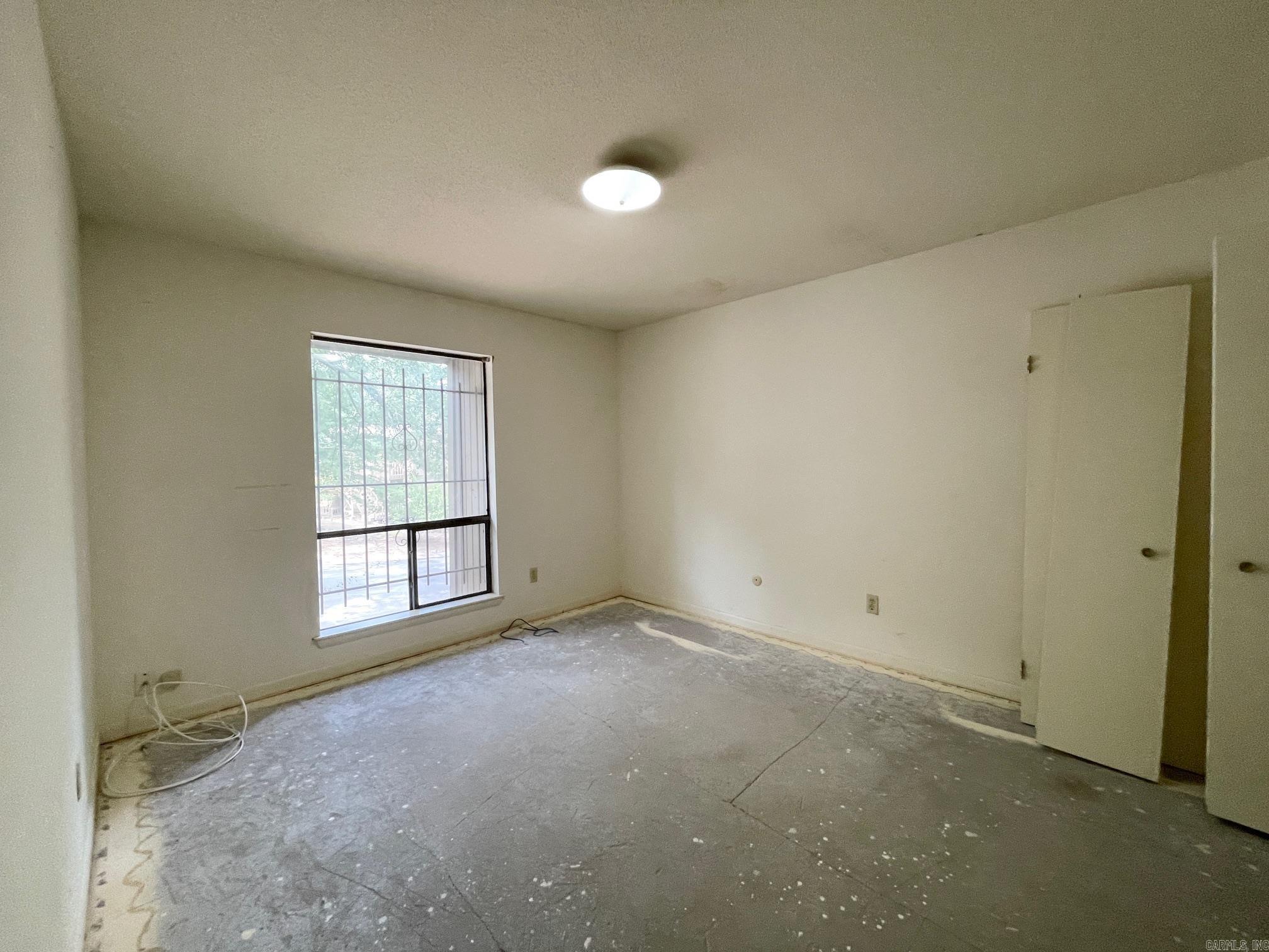 1201 N Pierce Street Unit: 10