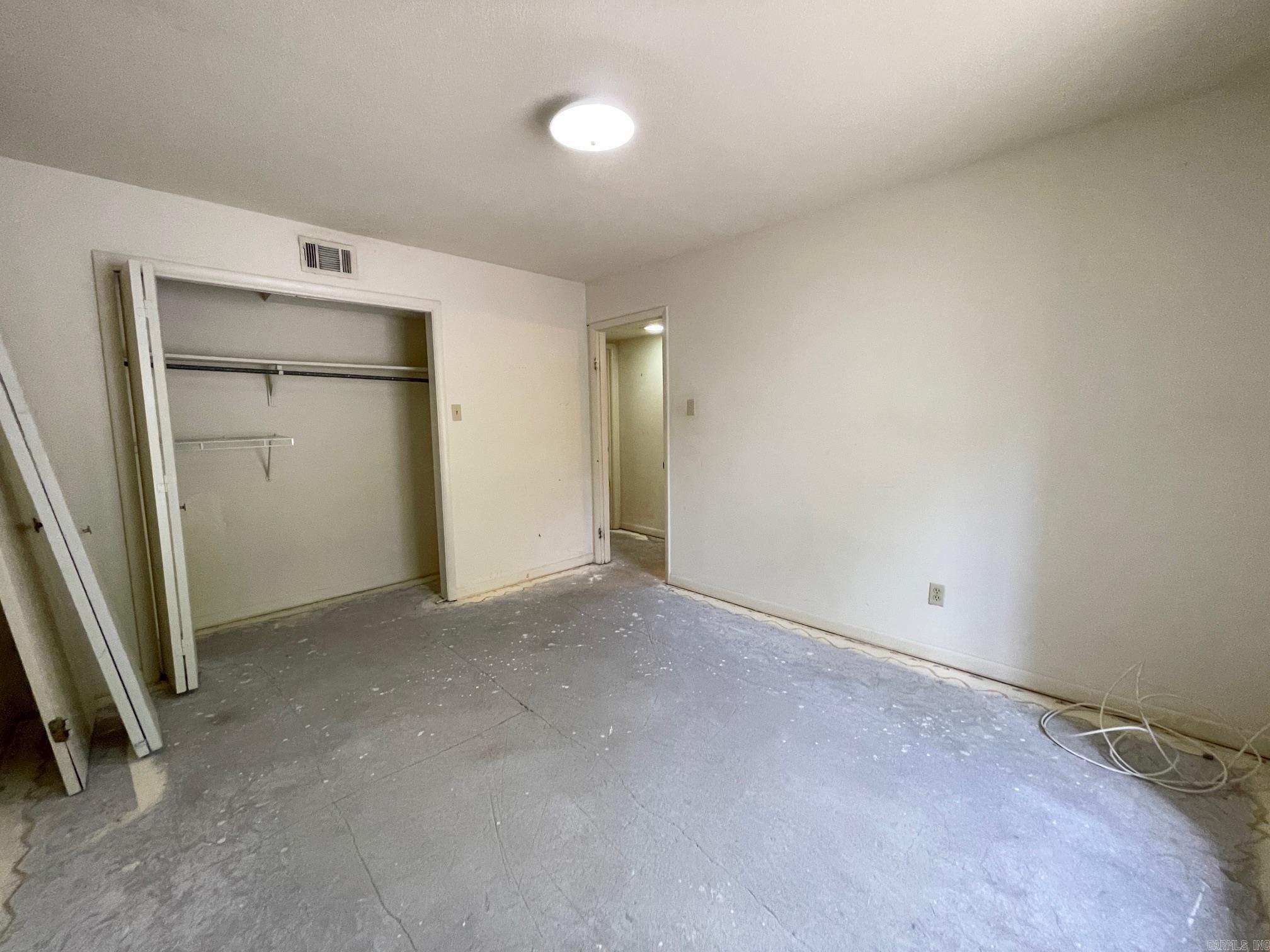 1201 N Pierce Street Unit: 10