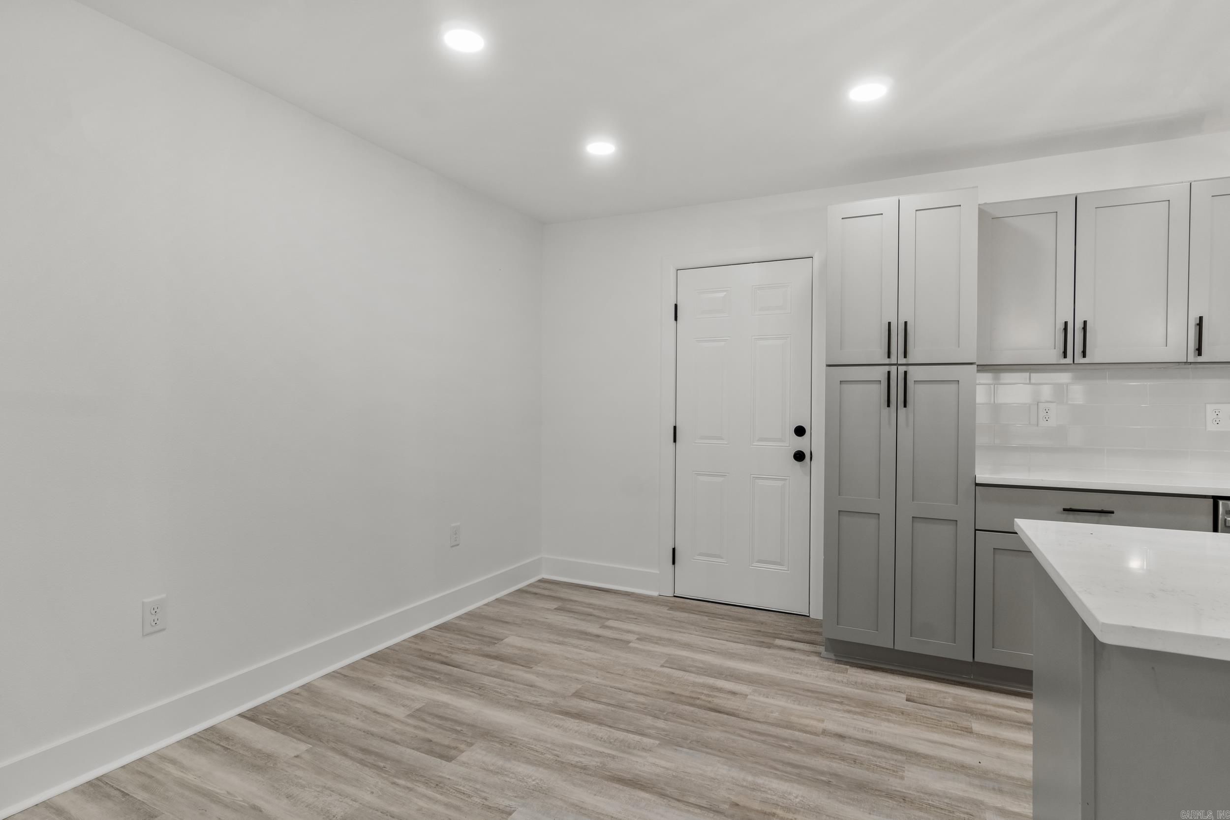 418 W 4th Street
