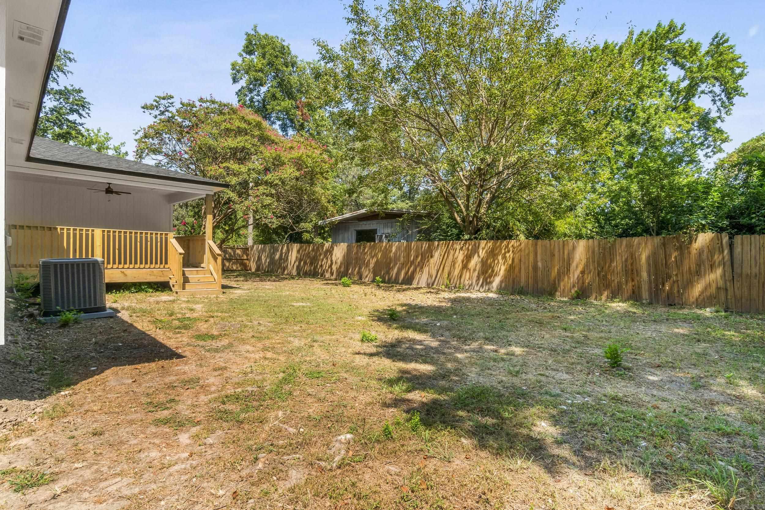 418 W 4th Street