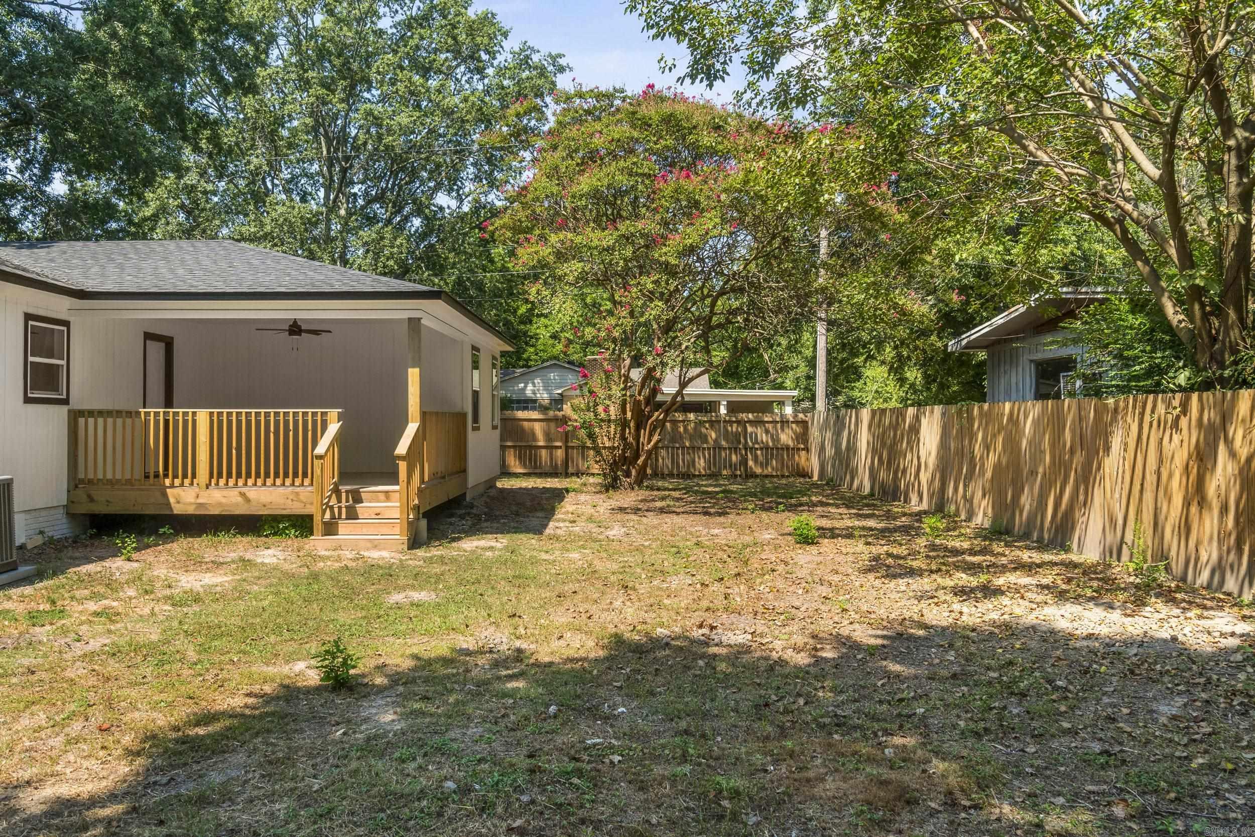 418 W 4th Street