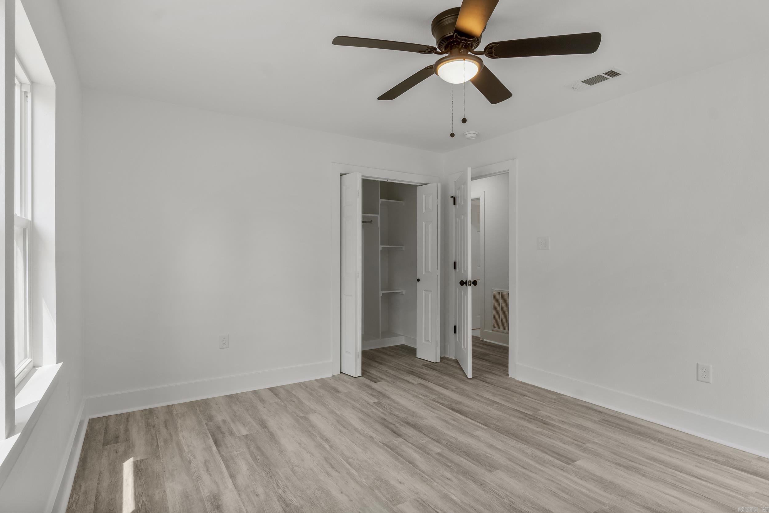 418 W 4th Street