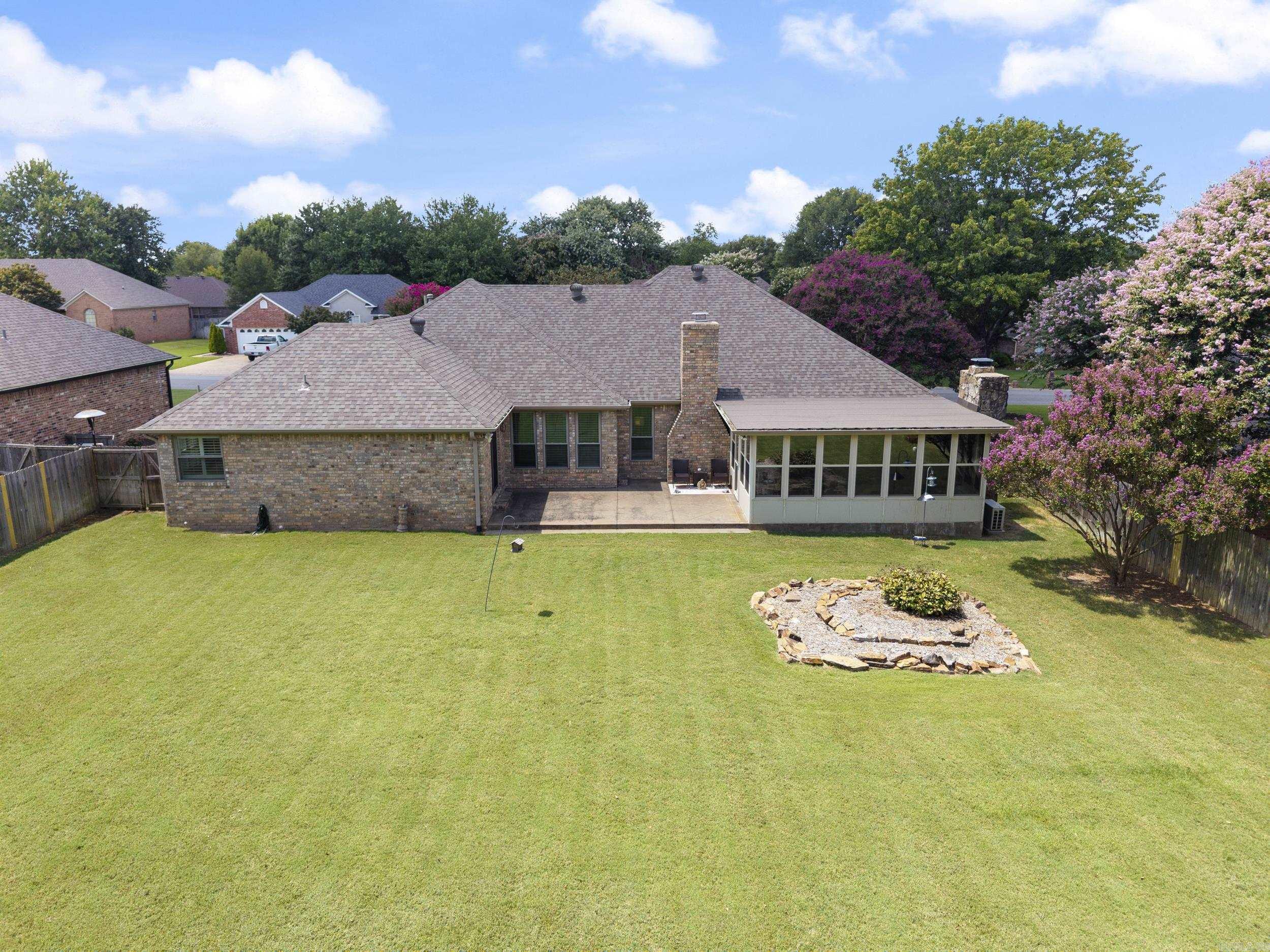 3045 DALLAS LOOP