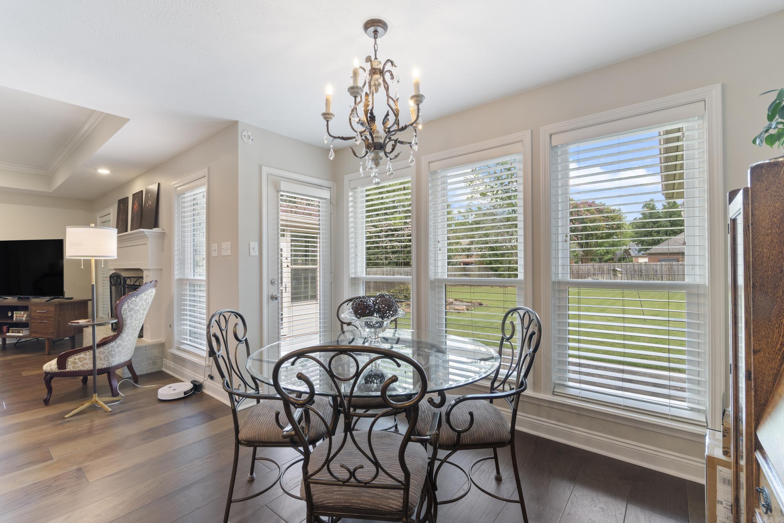 3045 DALLAS LOOP