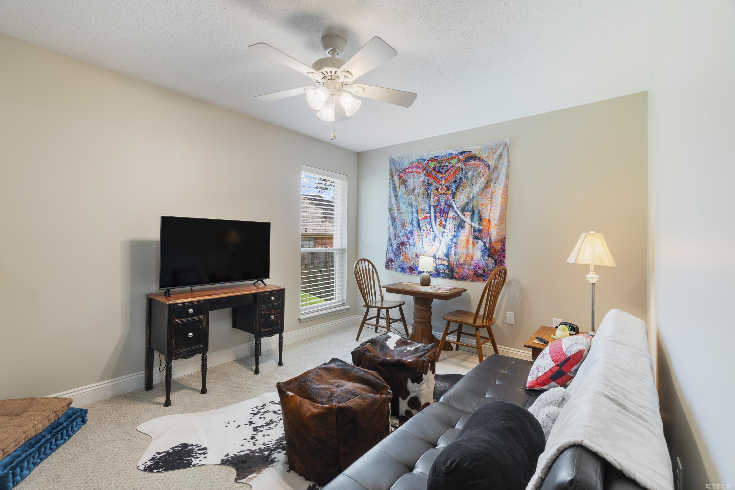 3045 DALLAS LOOP