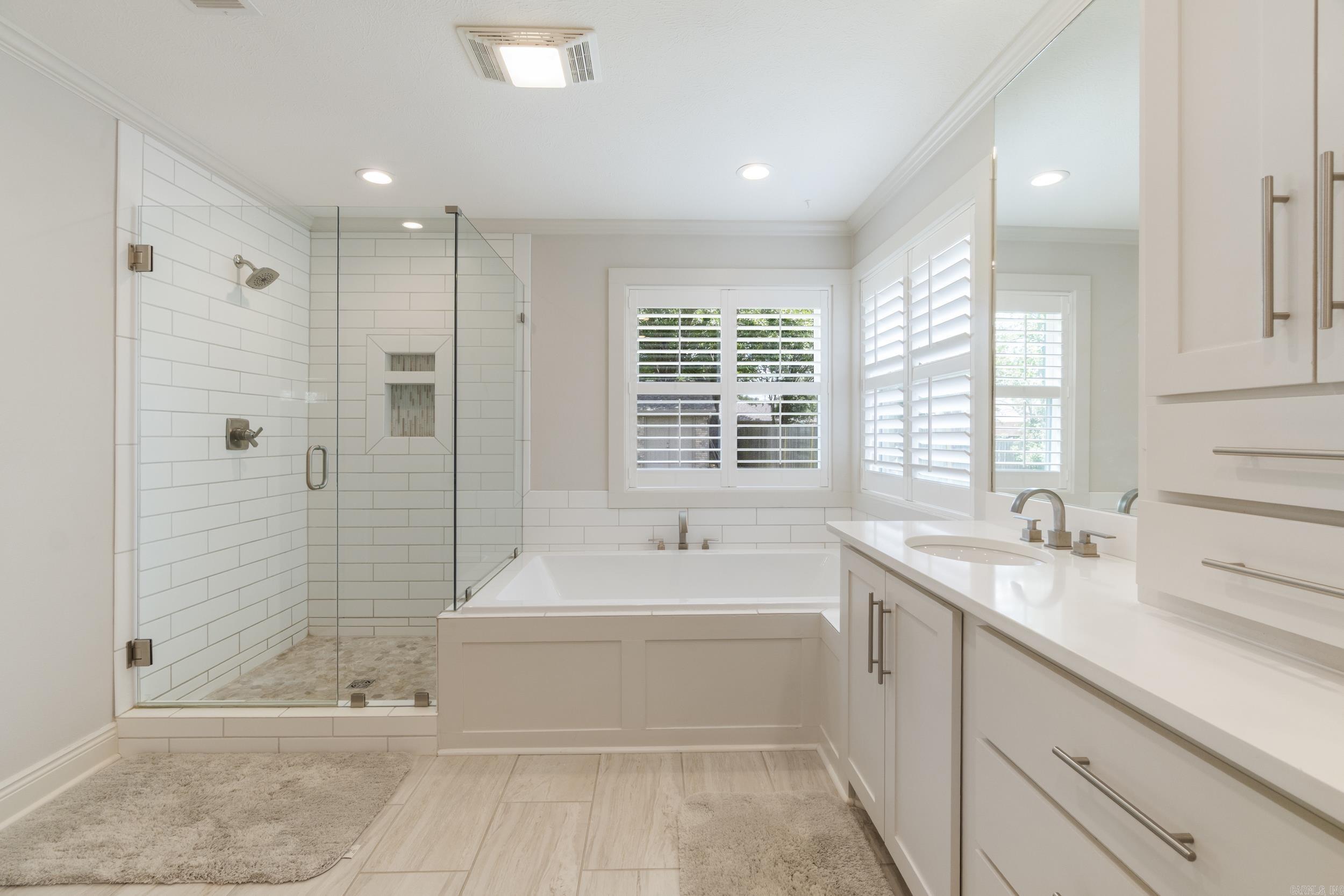 3045 DALLAS LOOP