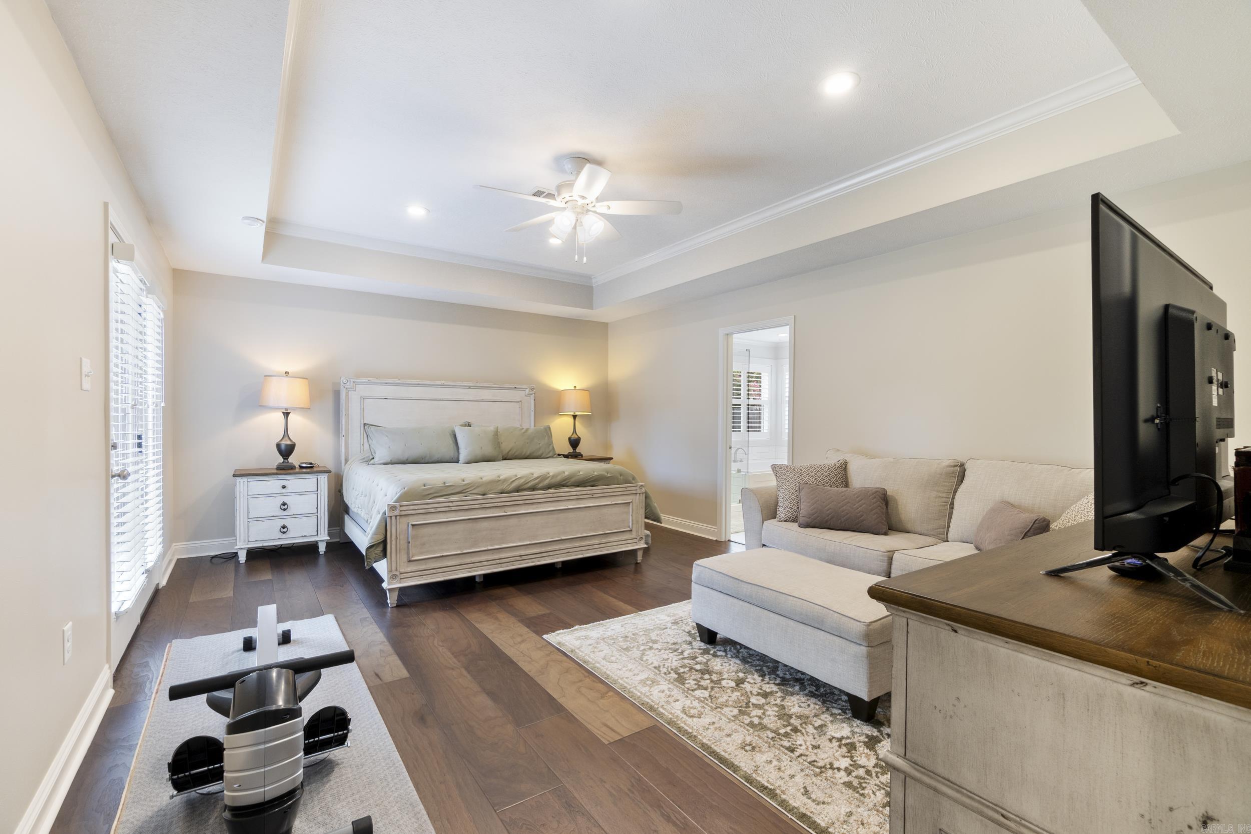 3045 DALLAS LOOP