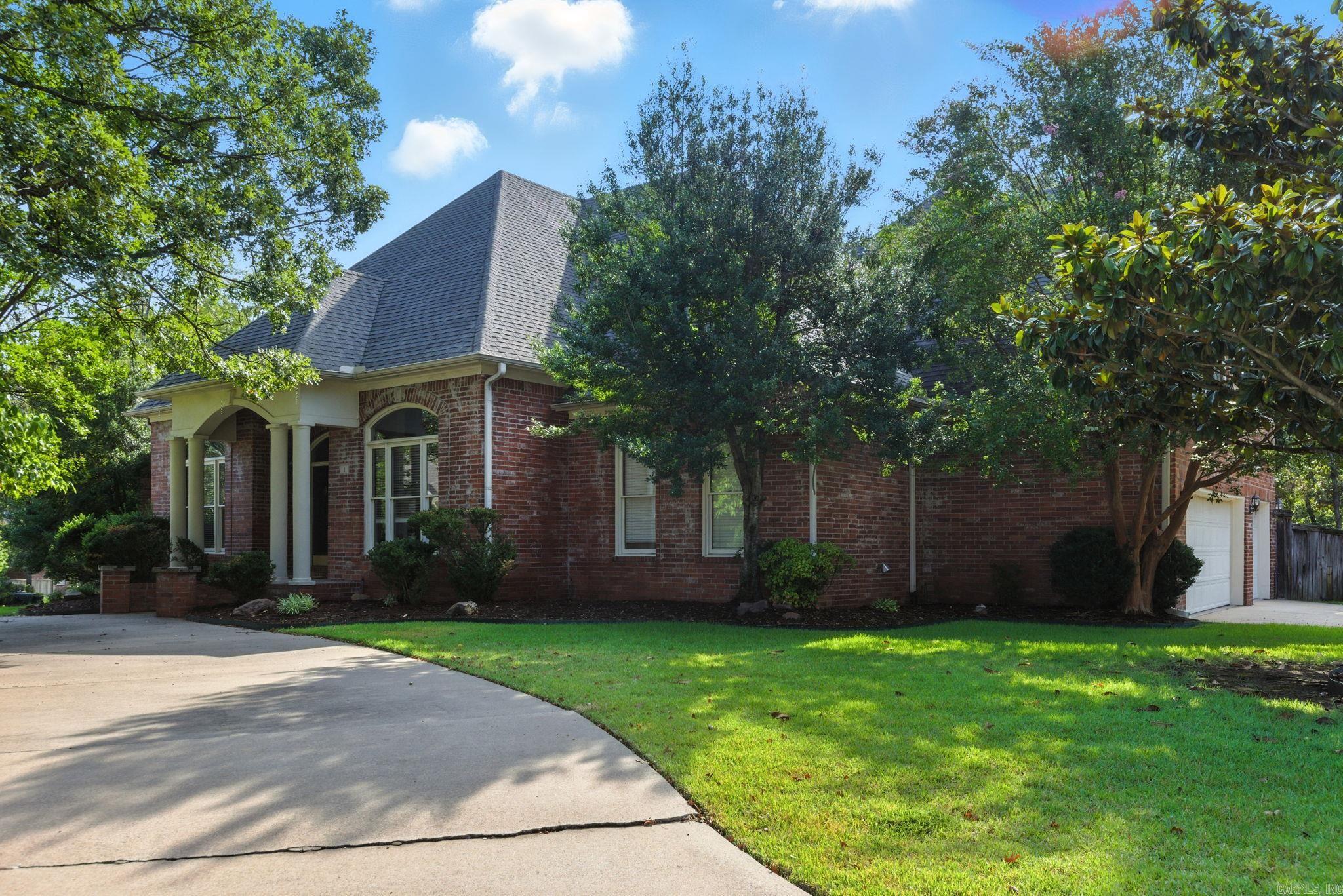 1 Marans Drive
