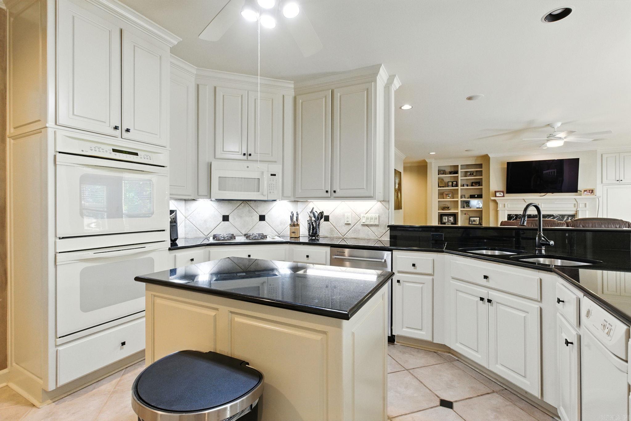 1 Marans Drive