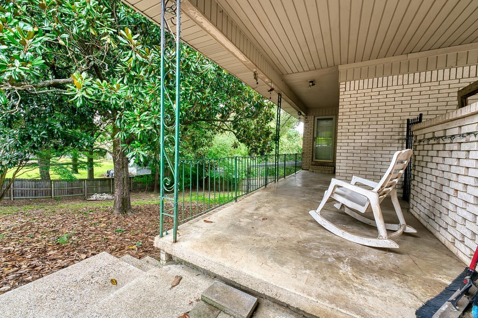 110 Pineview Street