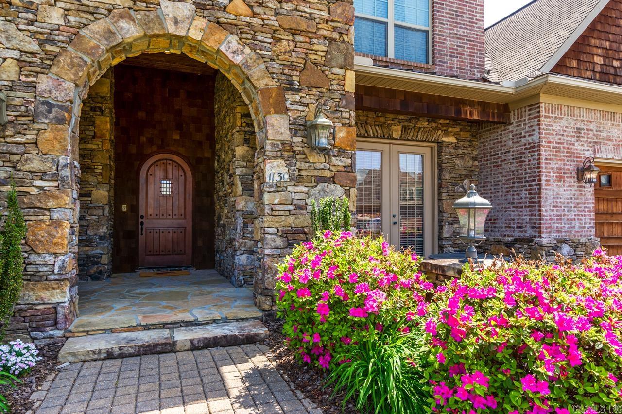 1130 Applewood Drive
