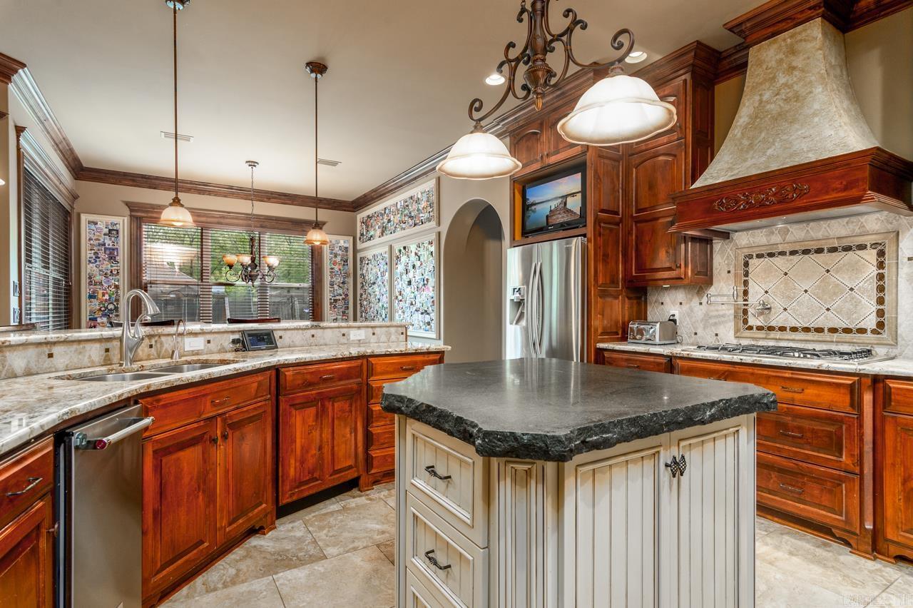 1130 Applewood Drive