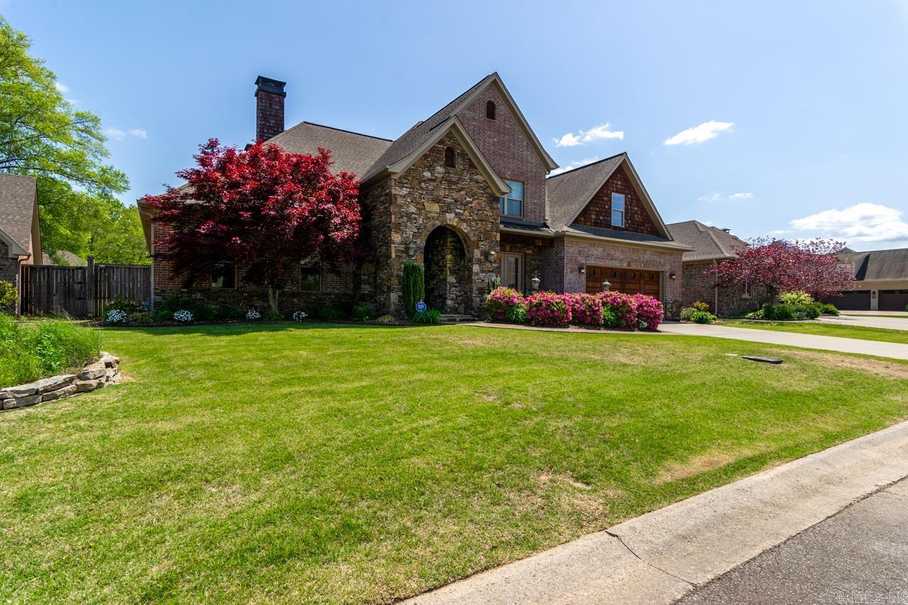 1130 Applewood Drive