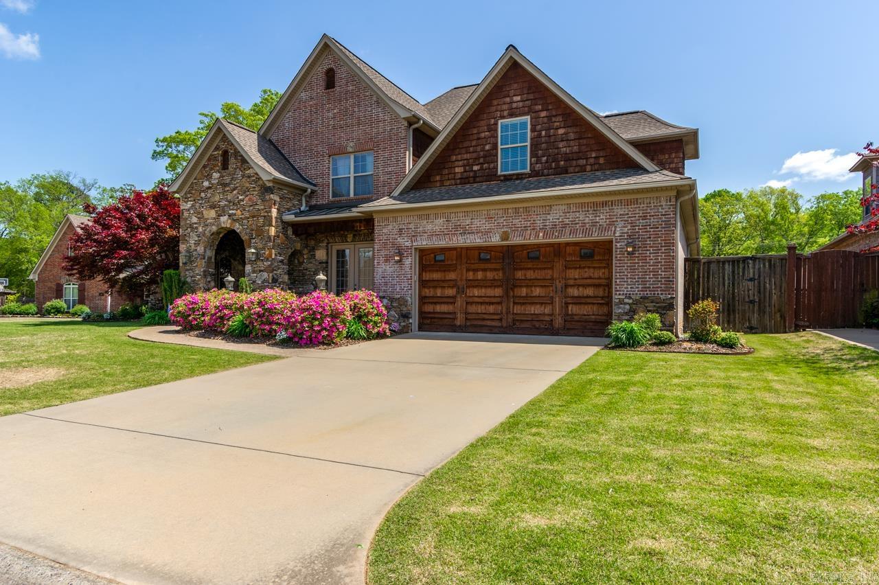 1130 Applewood Drive