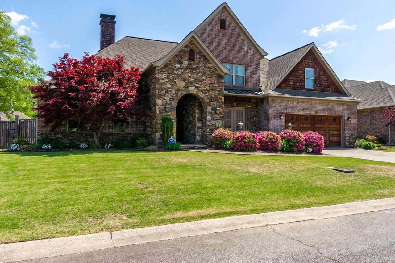1130 Applewood Drive