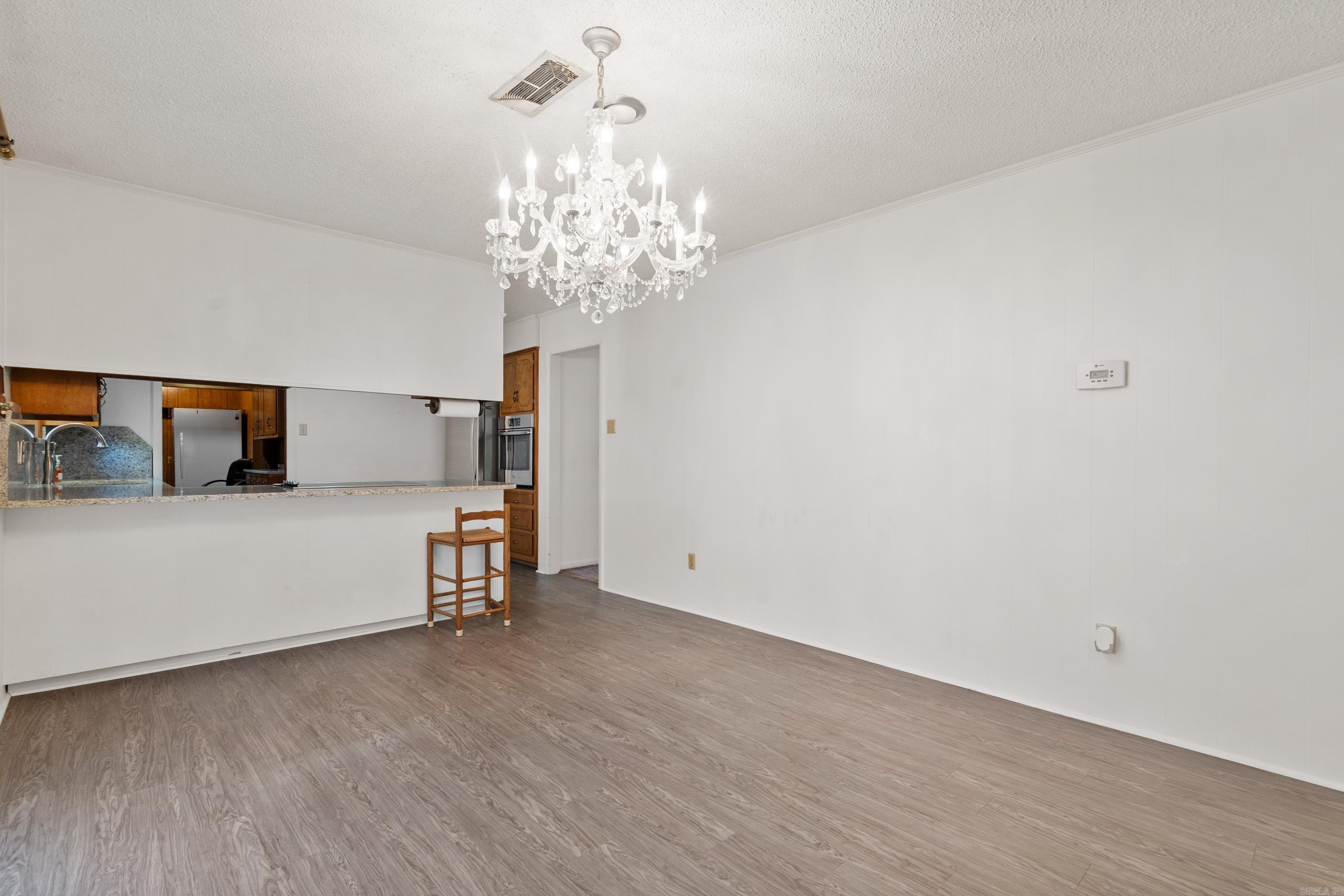 2717 Lynwood Drive