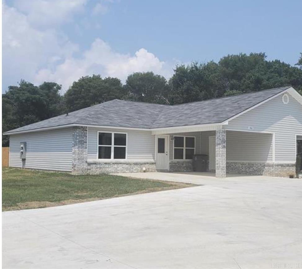 232 White Eagle Trail Unit: B