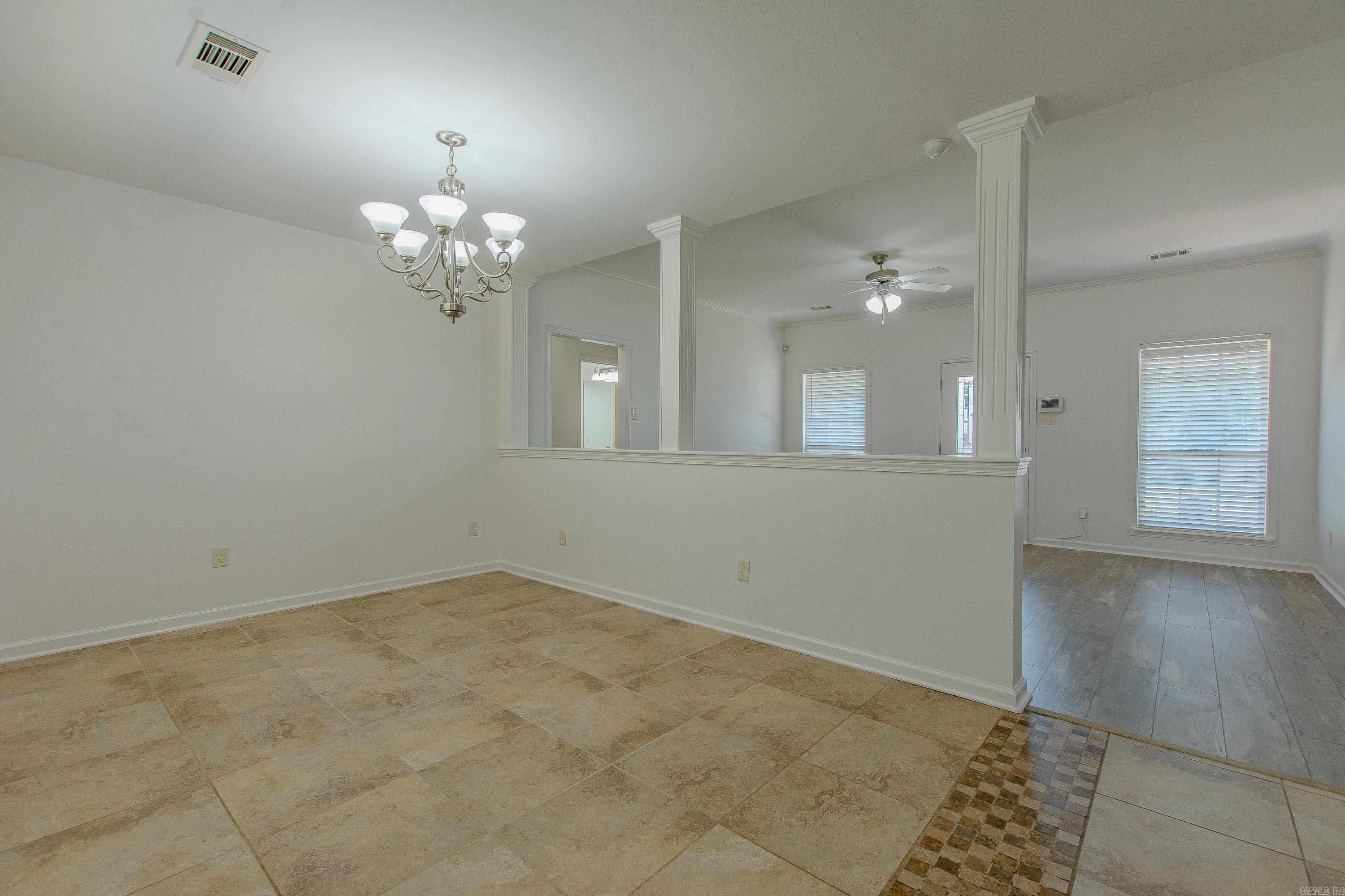 111 Lariat Dr