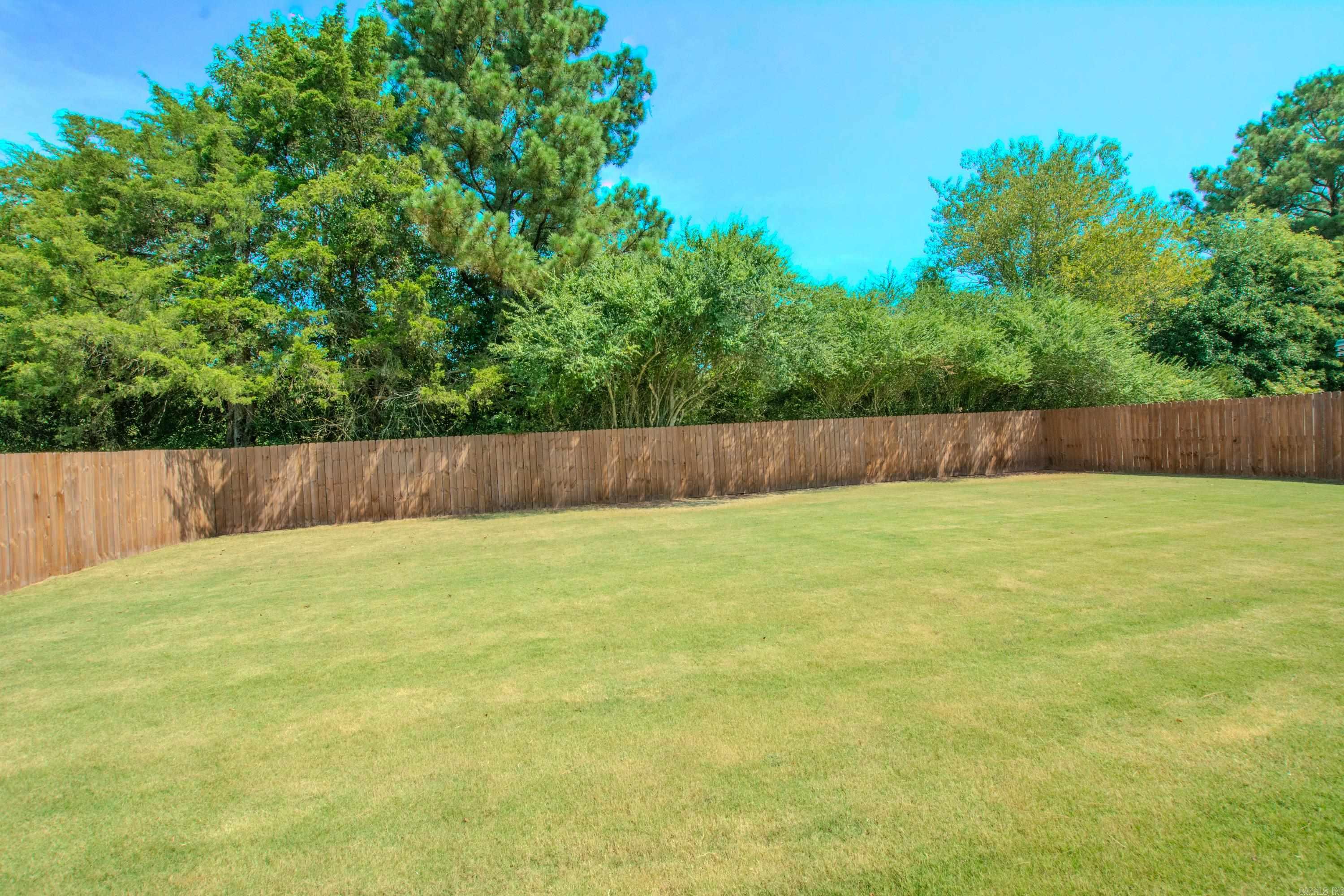111 Lariat Dr