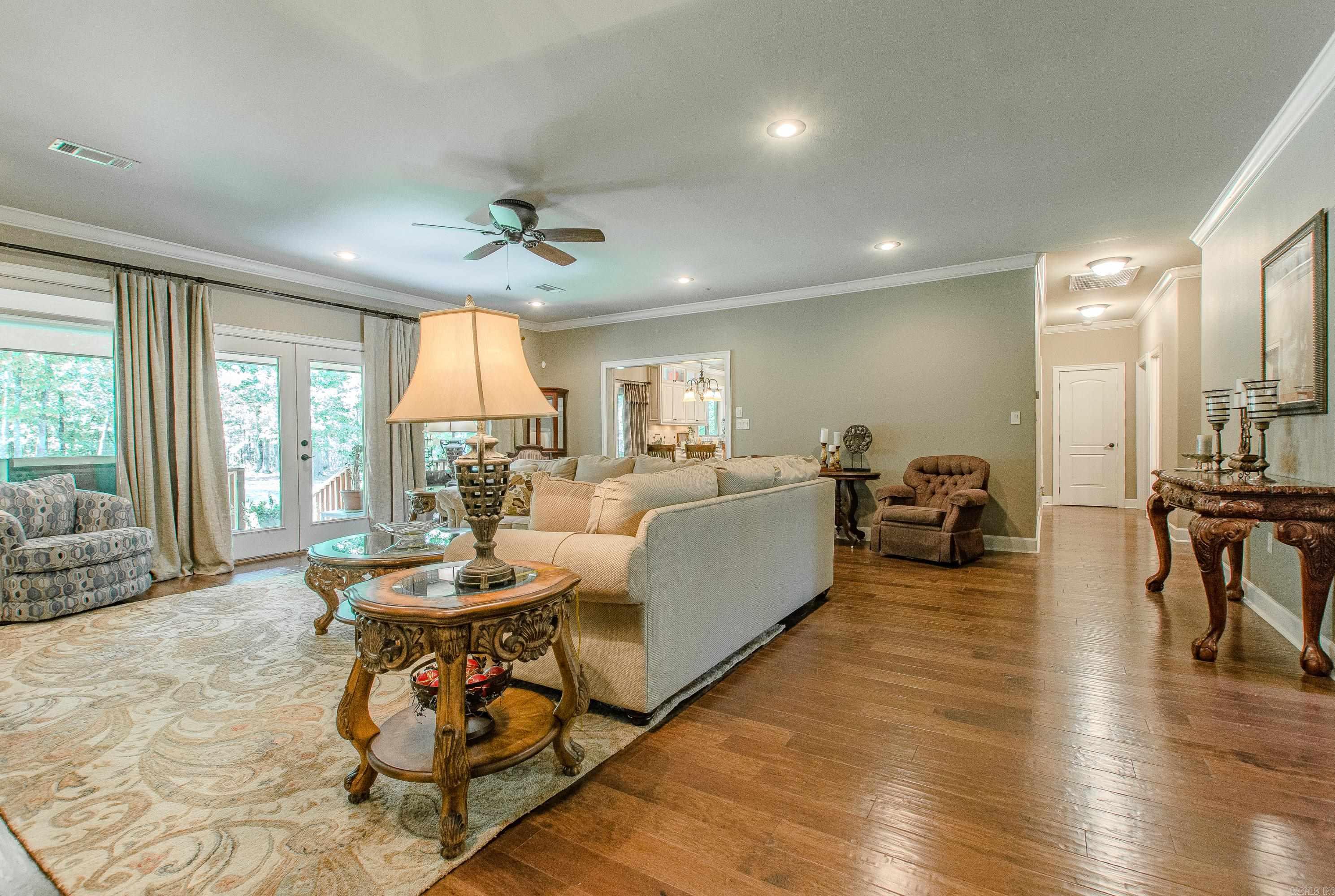 14800 Wild Oak Lane