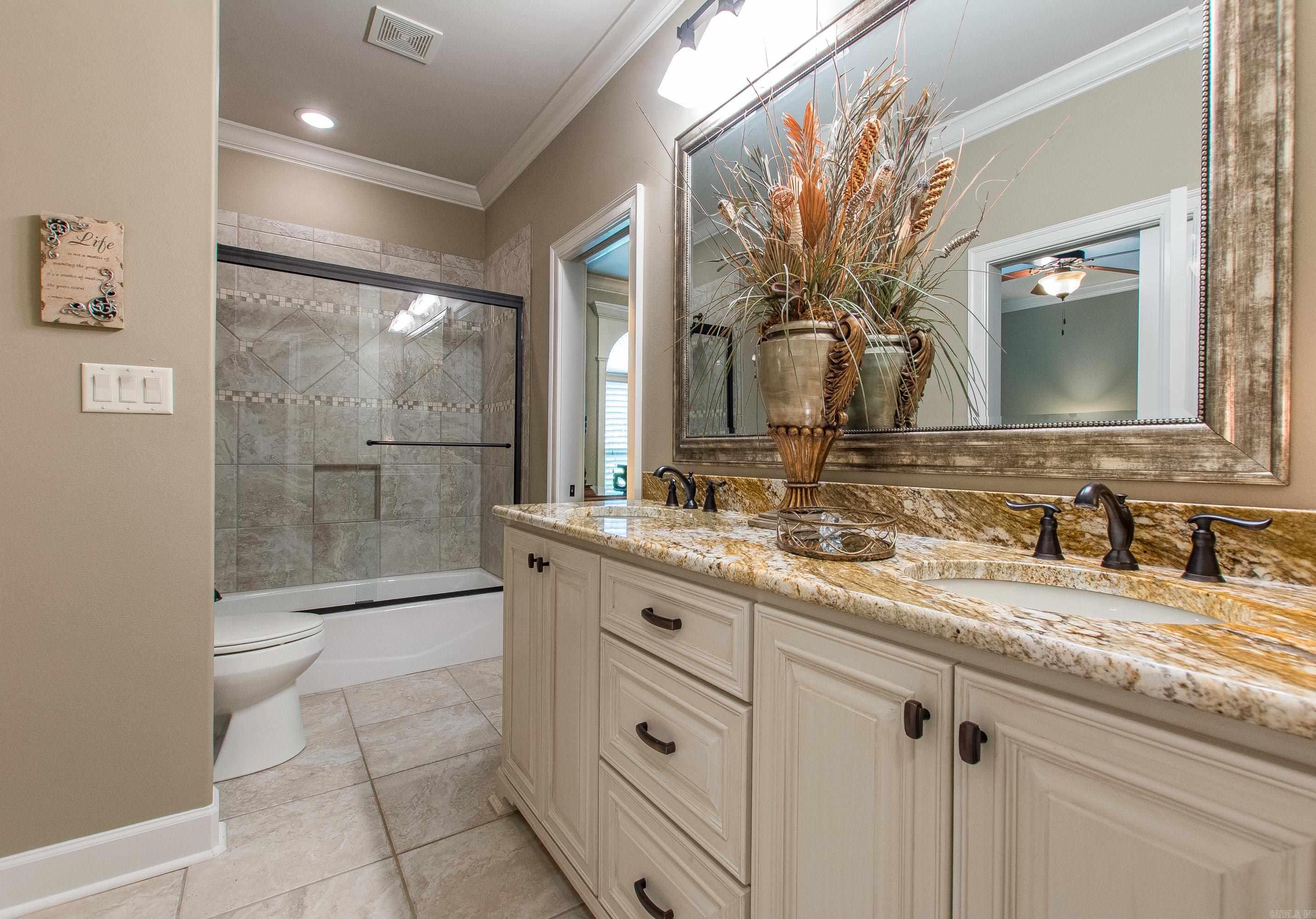 14800 Wild Oak Lane