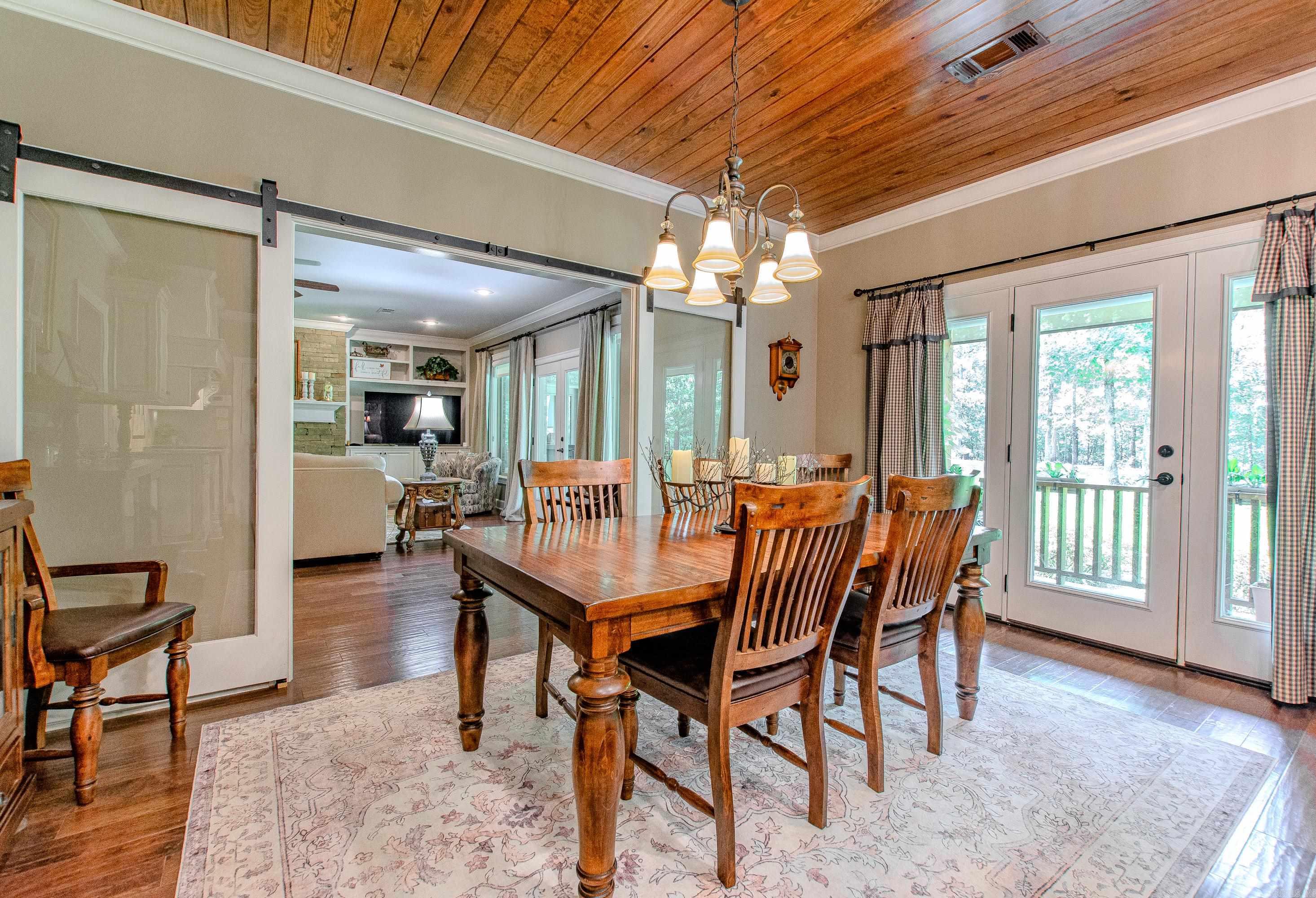 14800 Wild Oak Lane