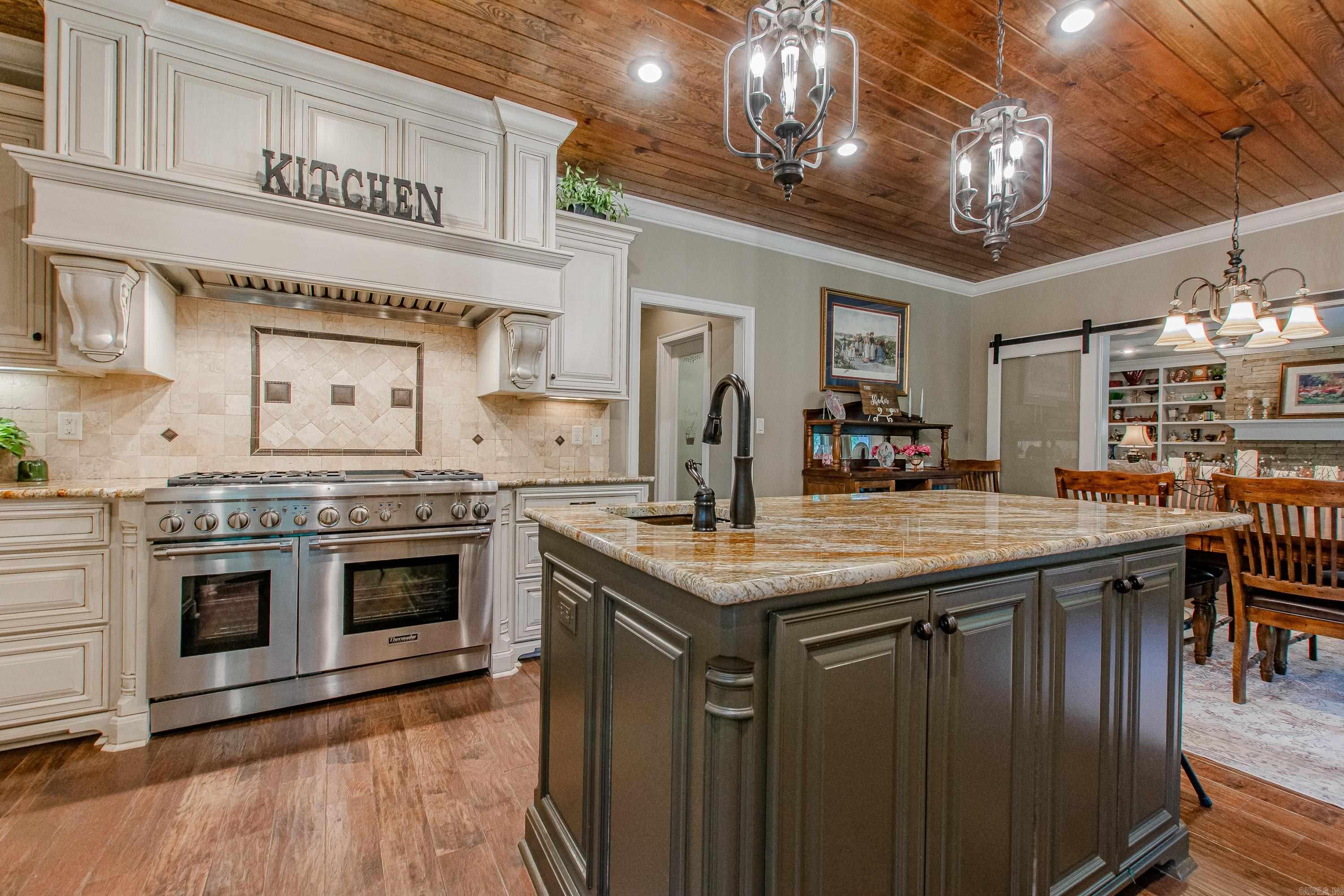 14800 Wild Oak Lane