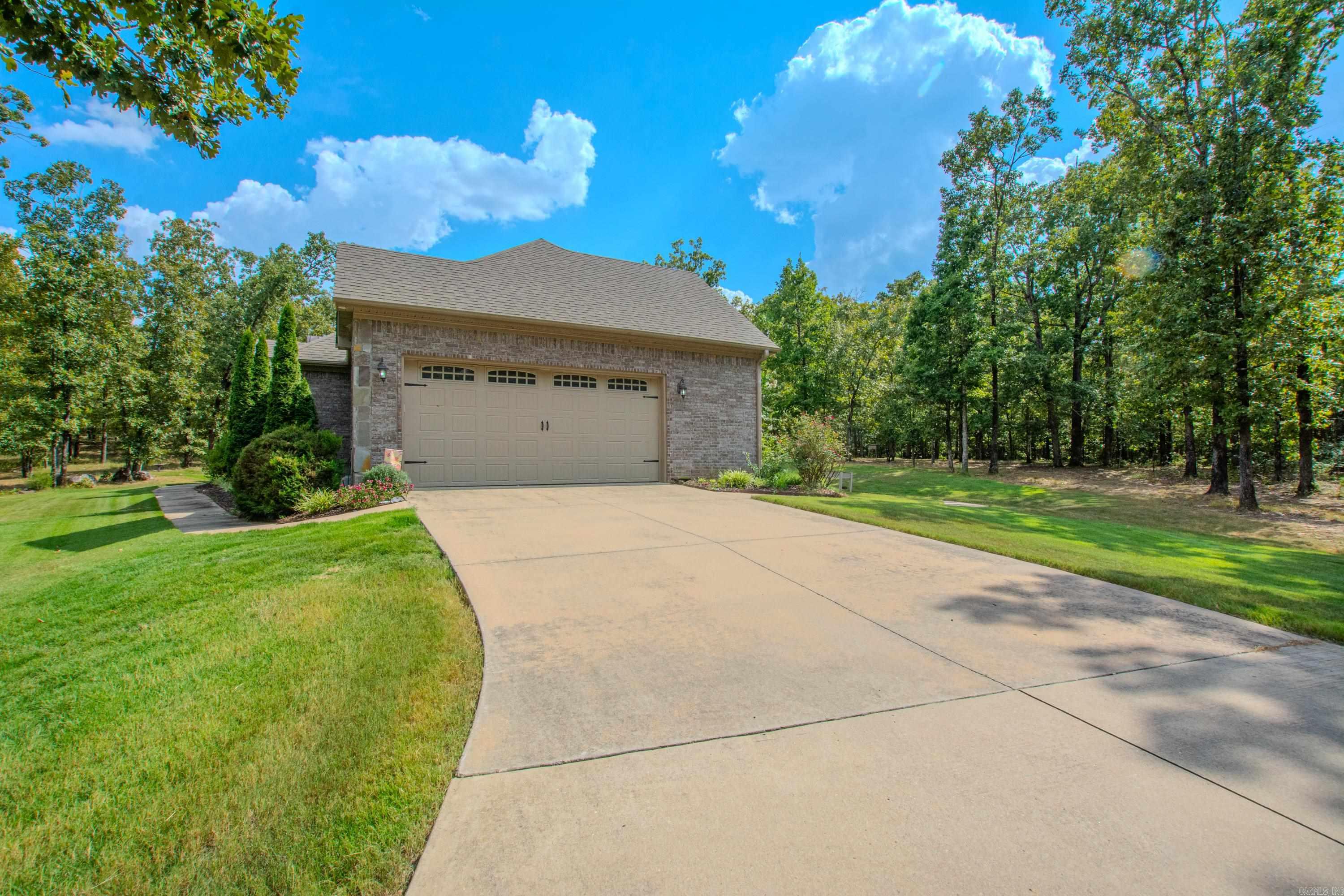 14800 Wild Oak Lane