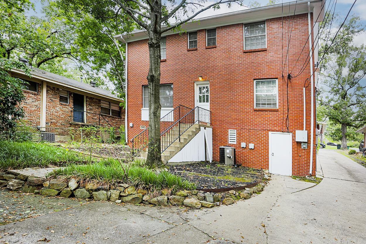 209 N Fillmore Street