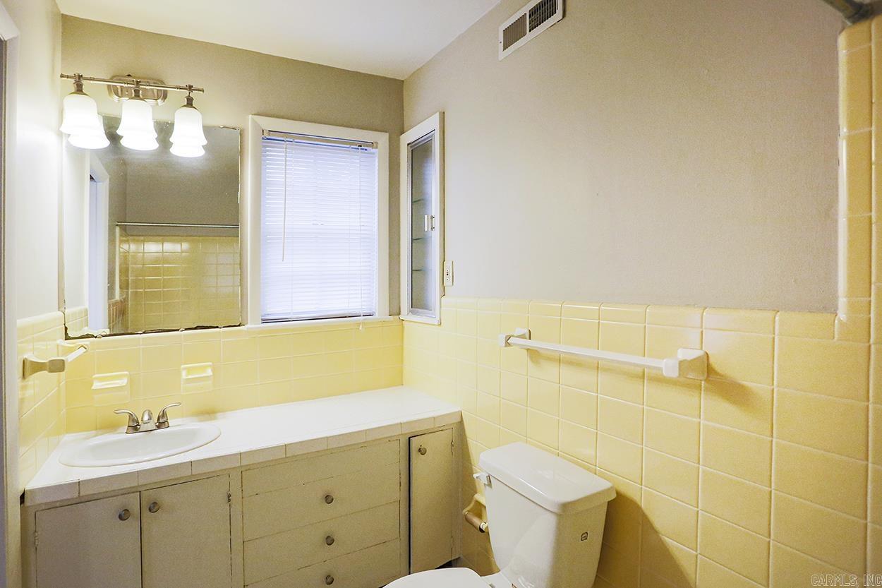 209 N Fillmore Street