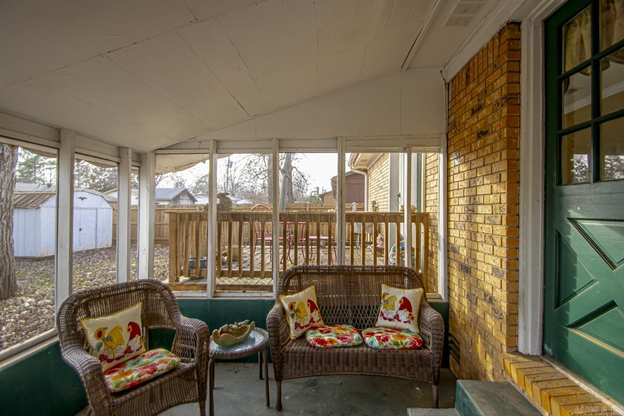 1035 Richard Street