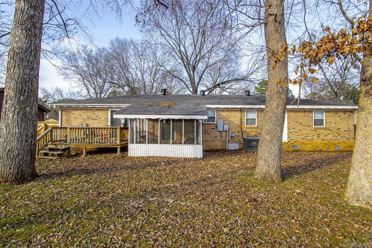 1035 Richard Street