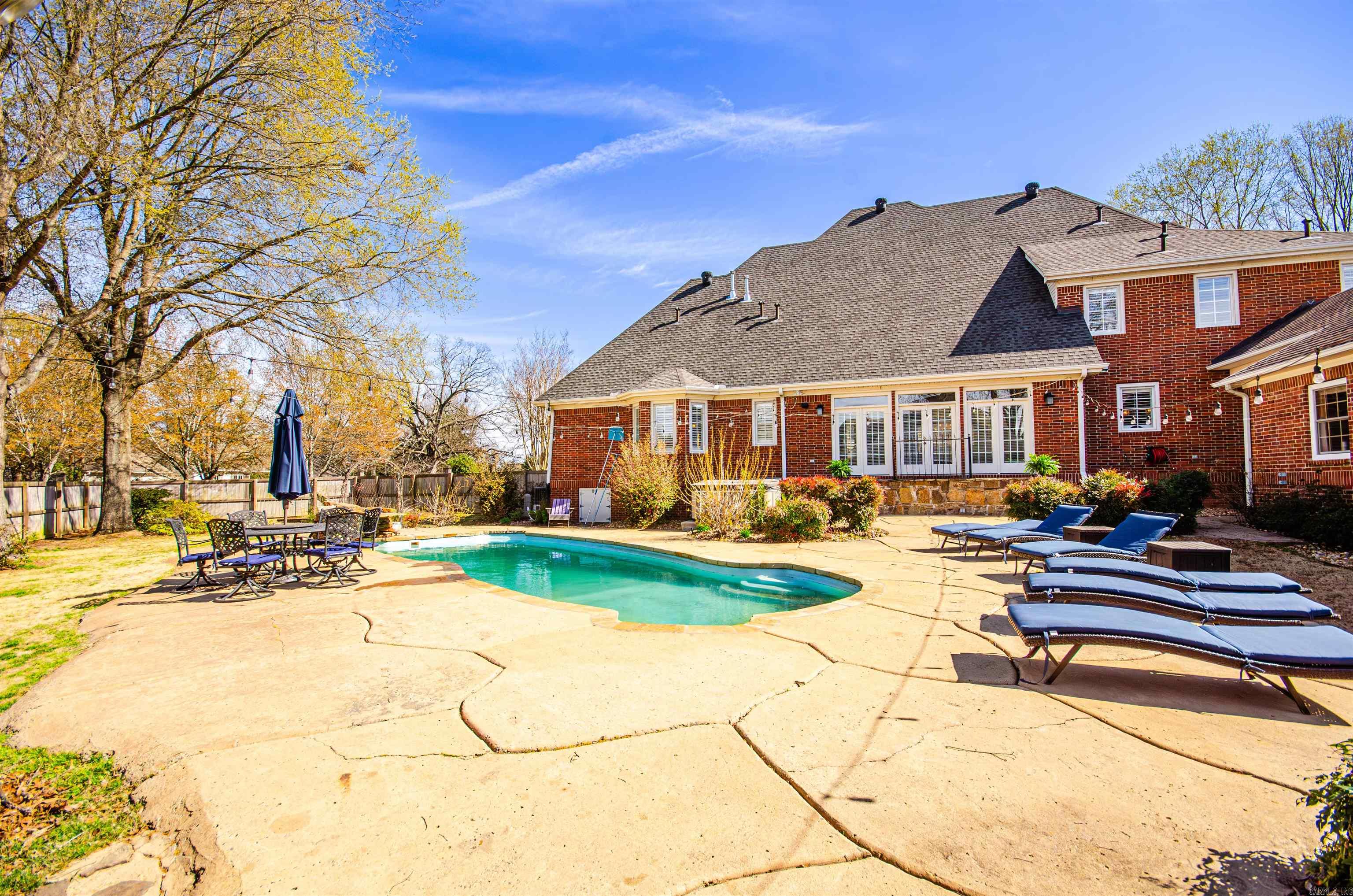 2585 Adamsbrooke Drive