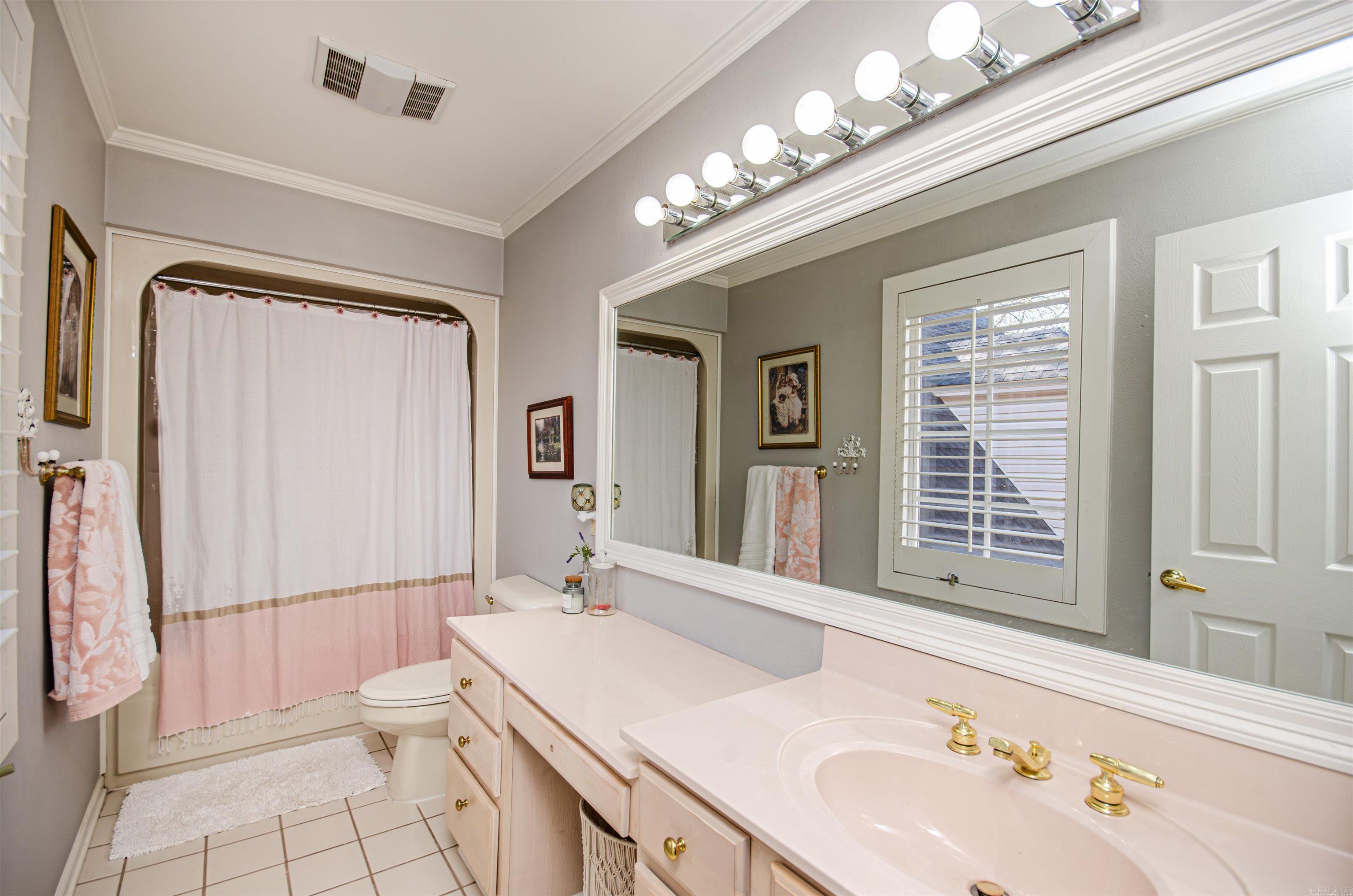 2585 Adamsbrooke Drive