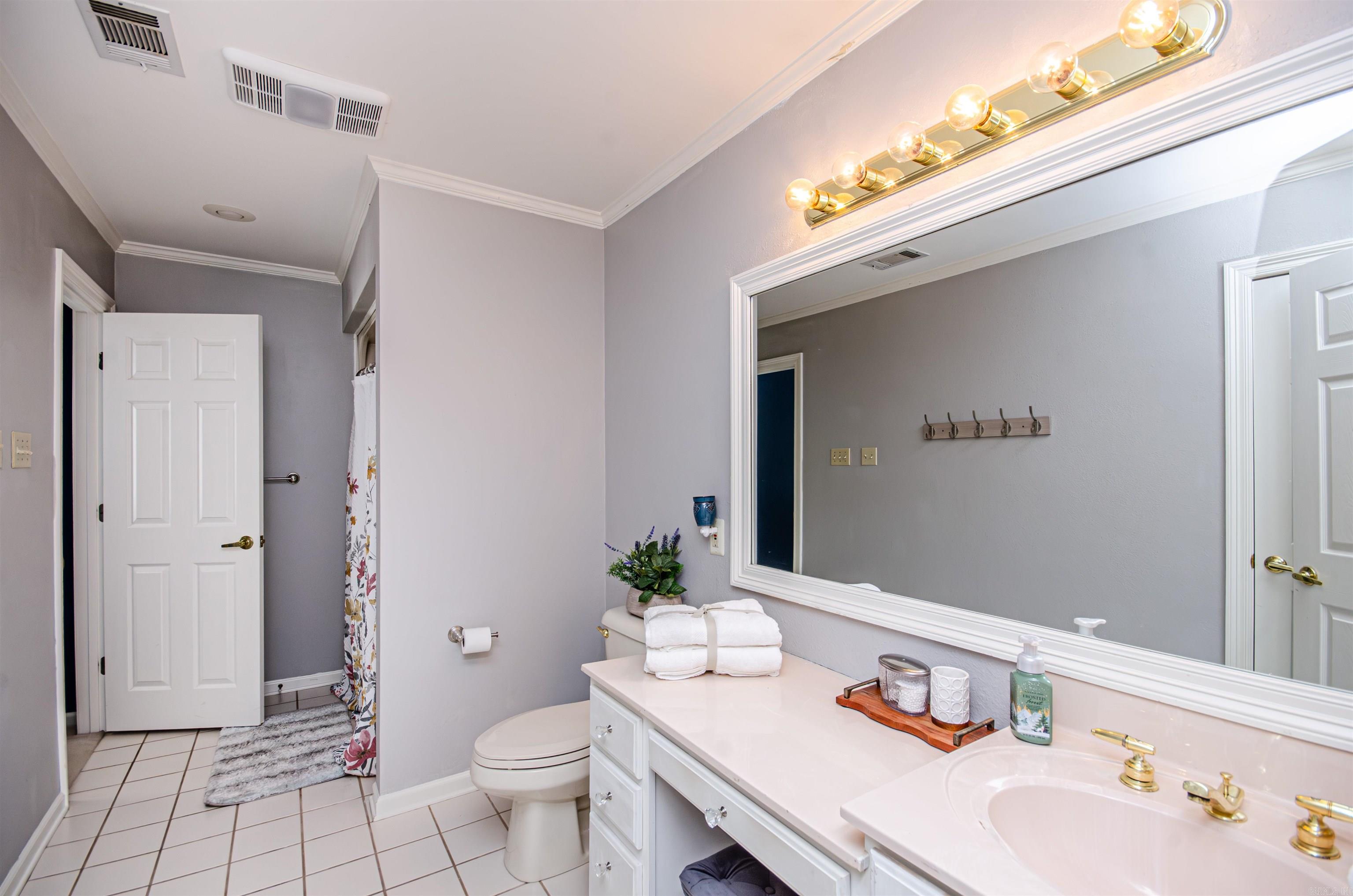 2585 Adamsbrooke Drive