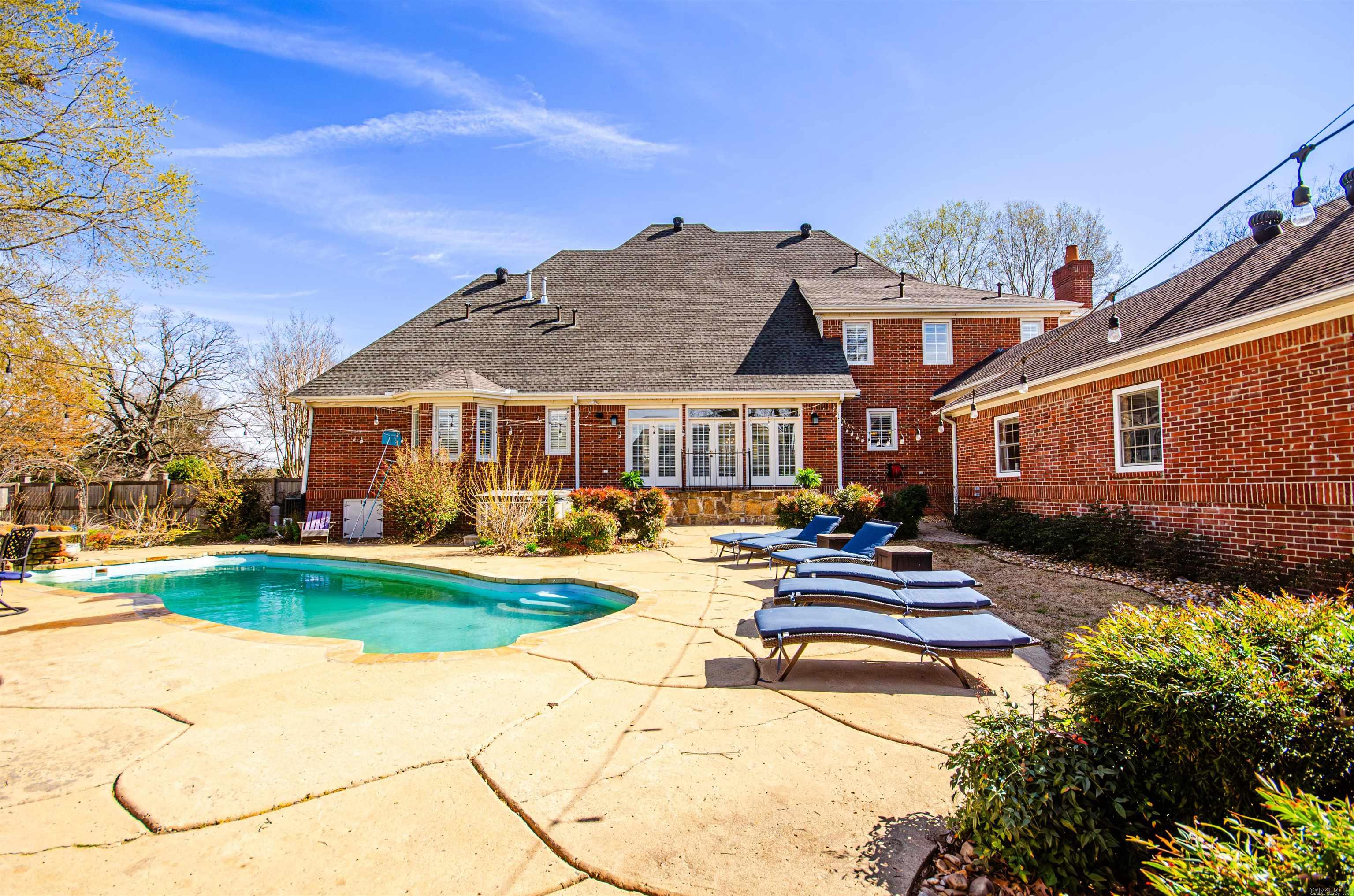 2585 Adamsbrooke Drive