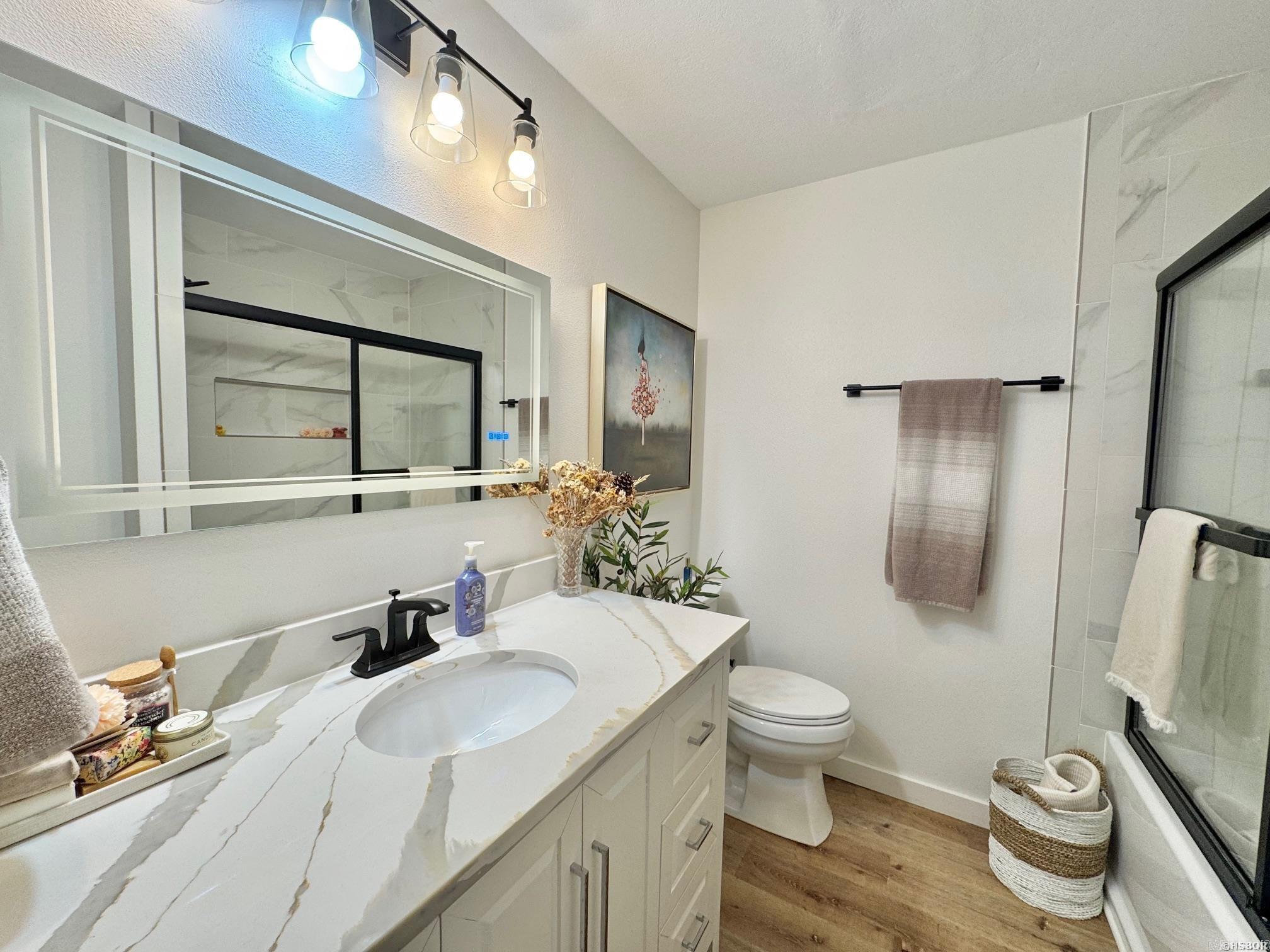 100 Bayou Point Unit: B-1